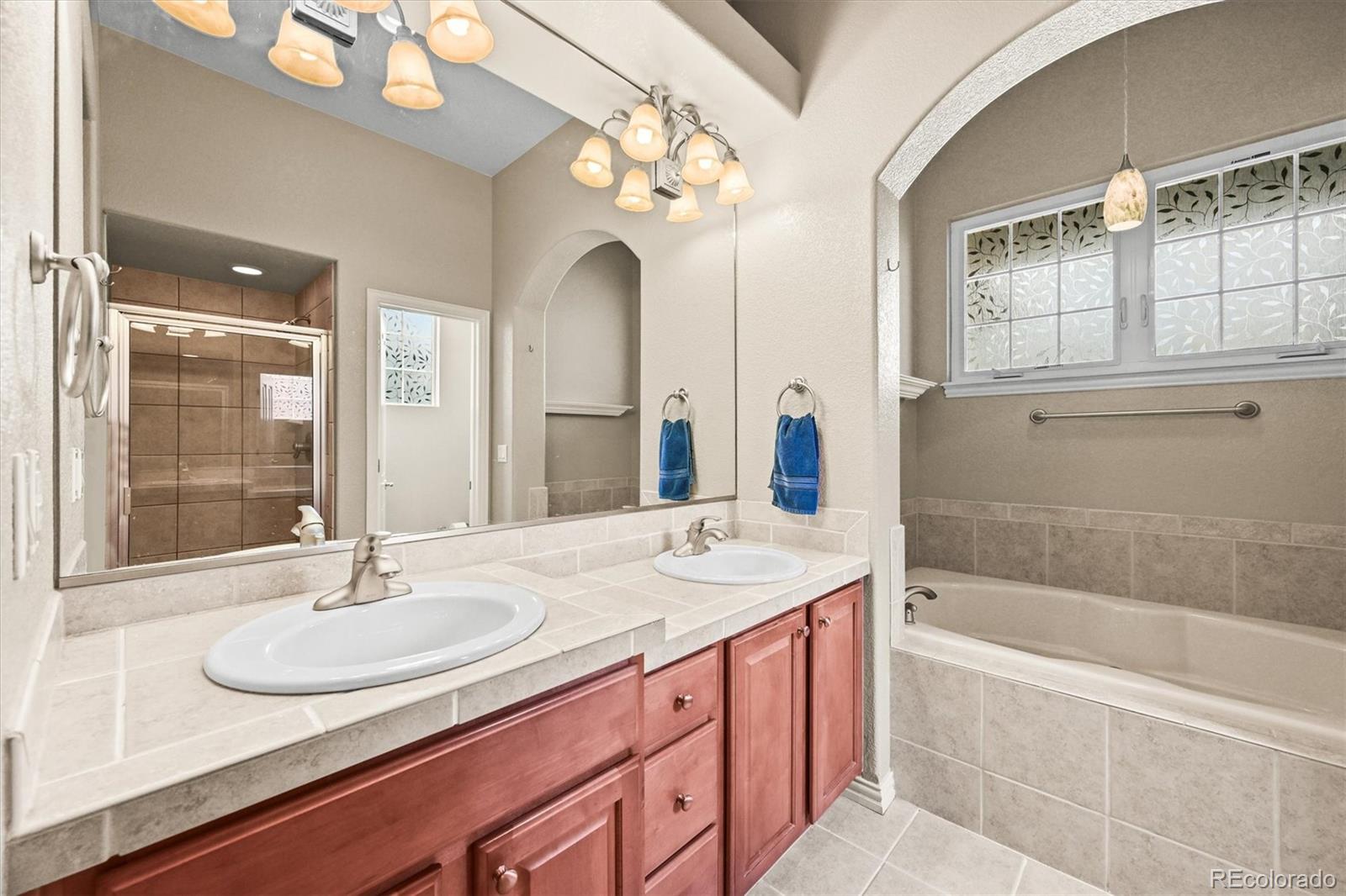 MLS Image #14 for 23961 e easter place,aurora, Colorado