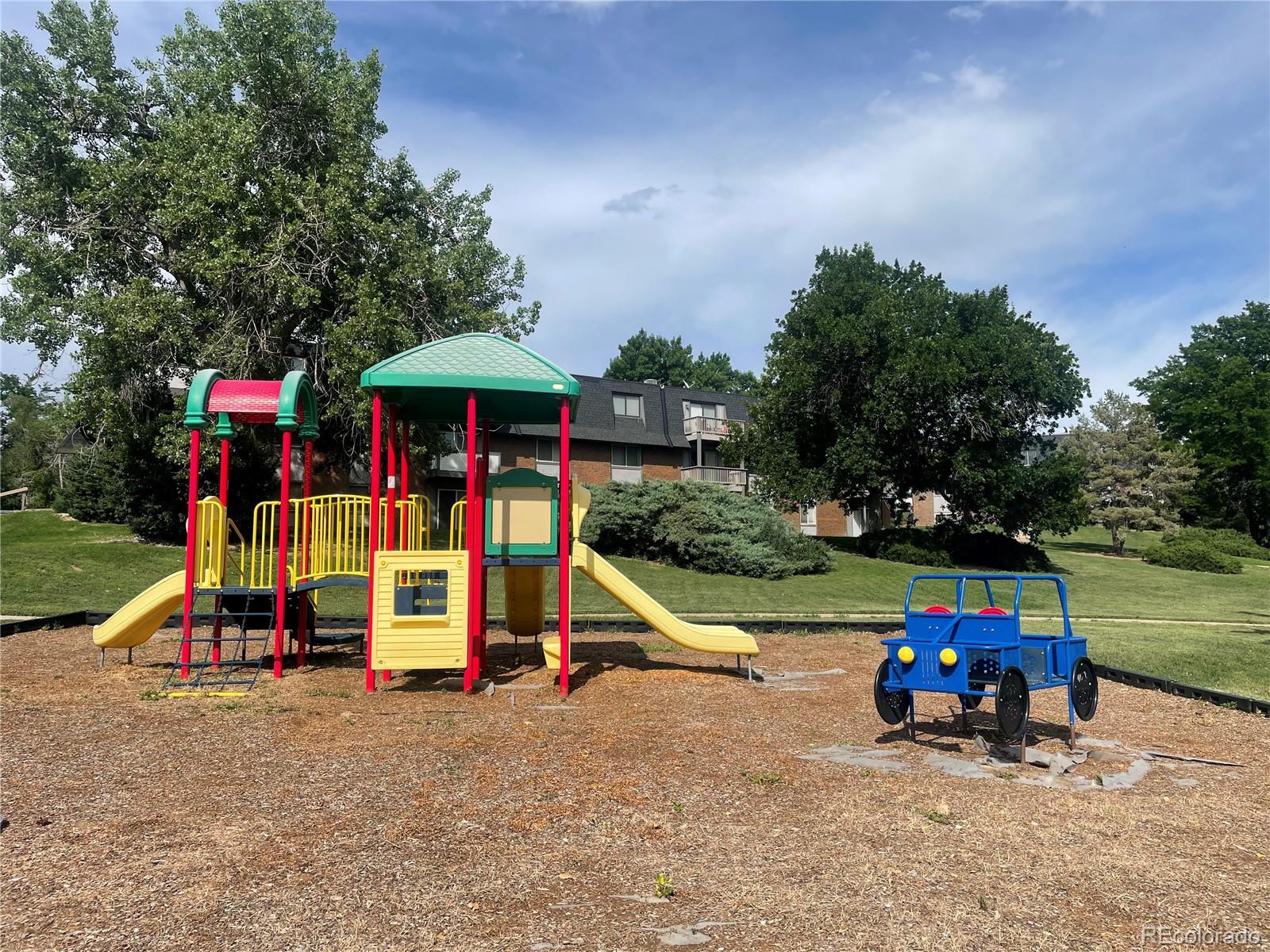 MLS Image #22 for 309 e highline circle 104,centennial, Colorado