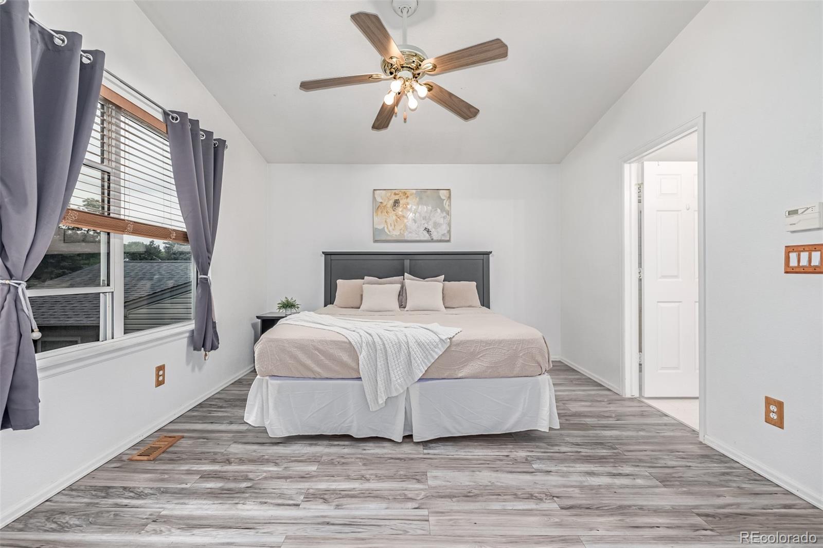 MLS Image #15 for 2905 s deframe way,lakewood, Colorado