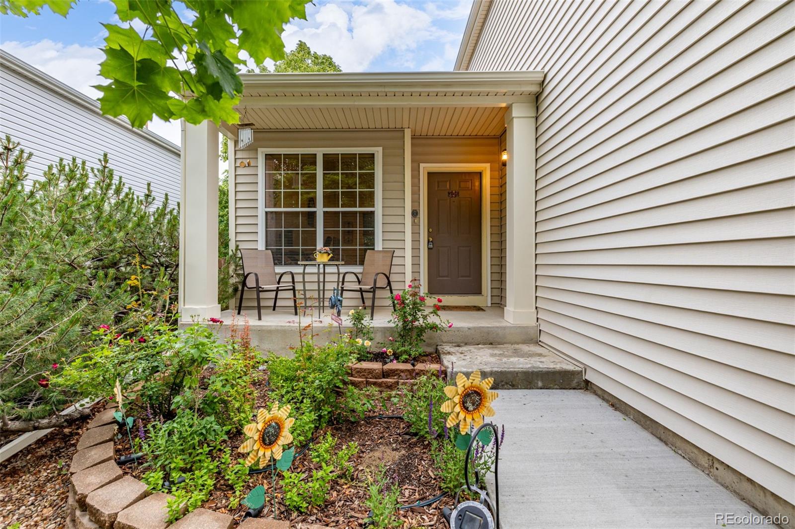 MLS Image #2 for 2905 s deframe way,lakewood, Colorado