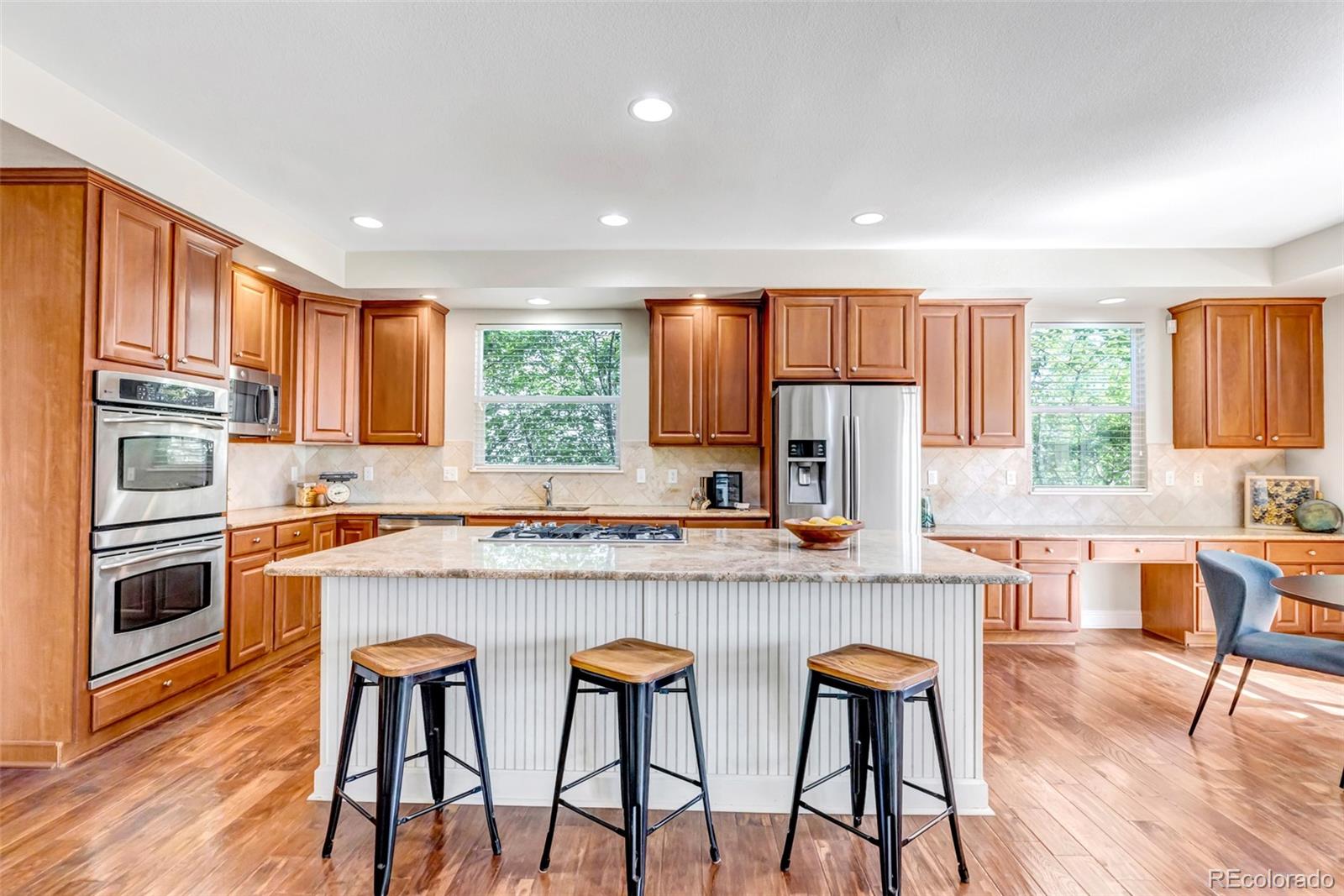MLS Image #8 for 10646  amesbury way,highlands ranch, Colorado