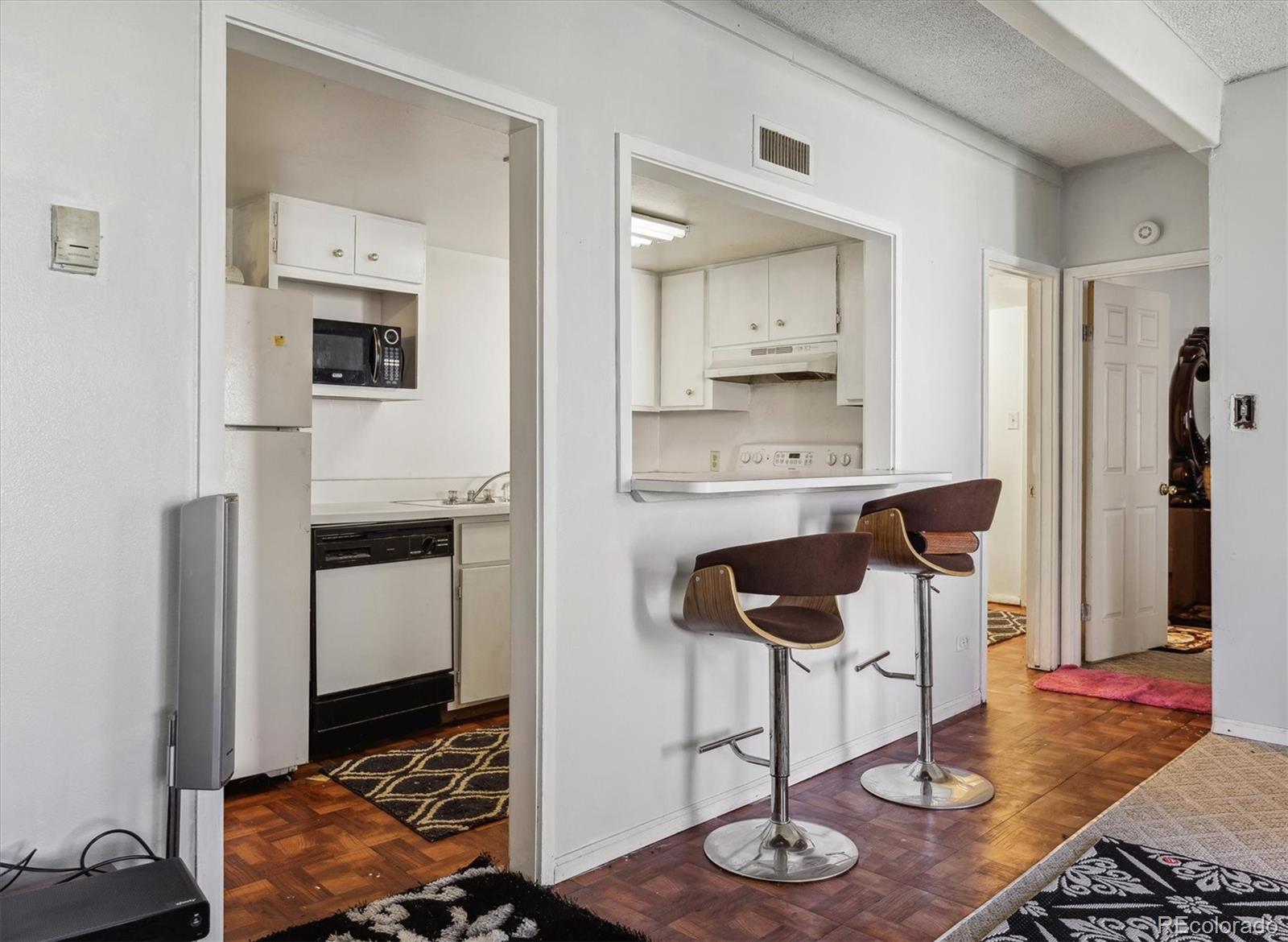 MLS Image #9 for 9995 e harvard avenue 221,denver, Colorado