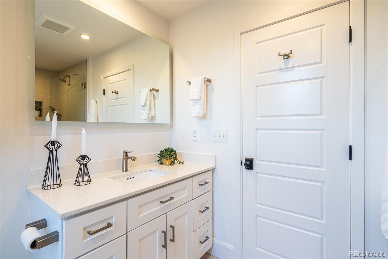 MLS Image #20 for 2445 w 39th avenue,denver, Colorado