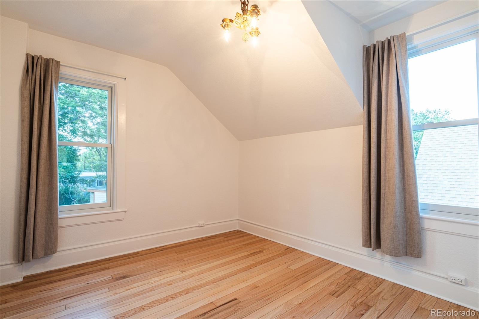 MLS Image #22 for 2445 w 39th avenue,denver, Colorado