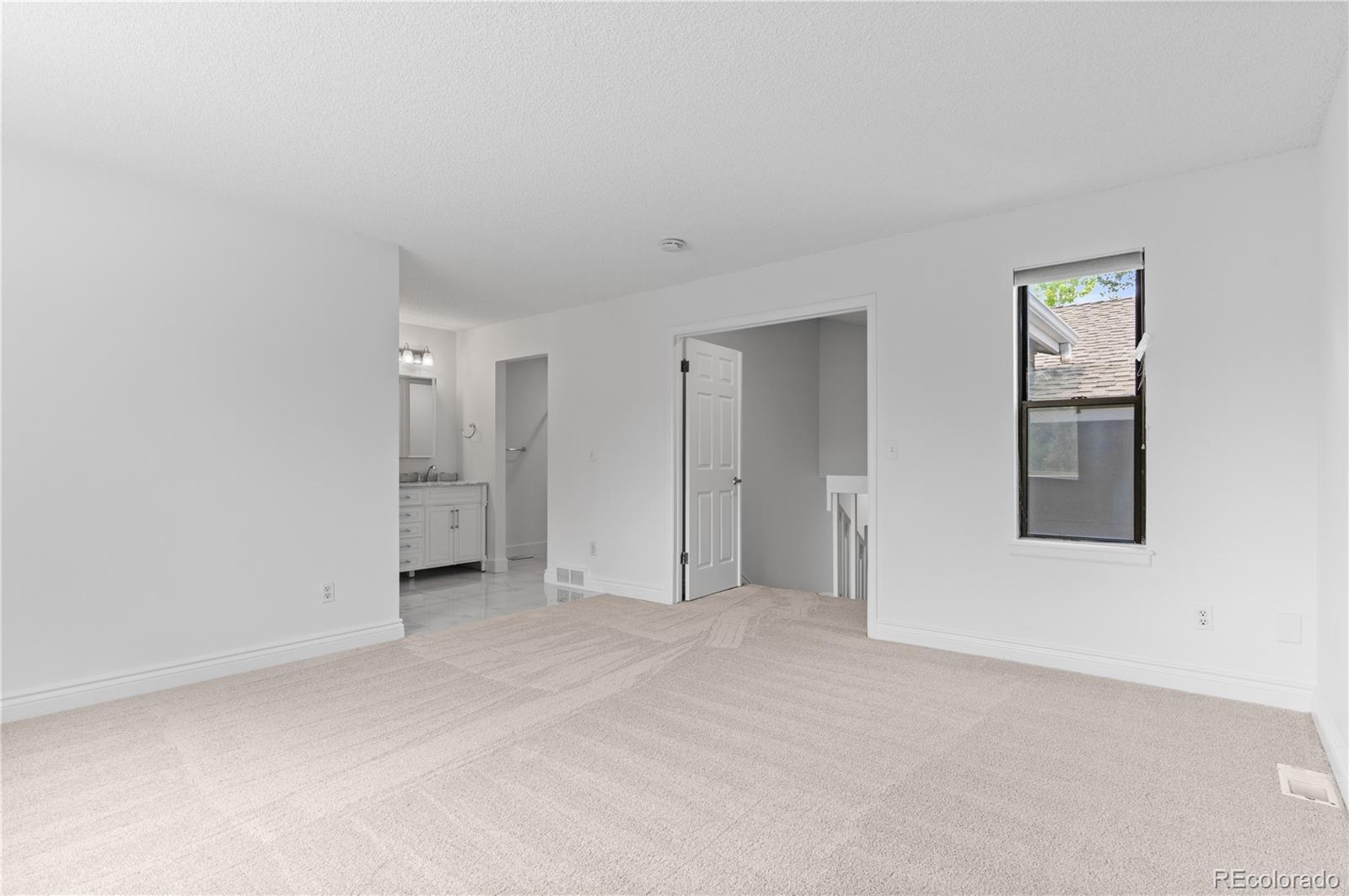 MLS Image #13 for 3871 e euclid avenue,centennial, Colorado