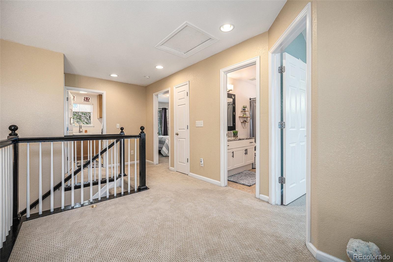 MLS Image #14 for 12051 e lake circle,greenwood village, Colorado