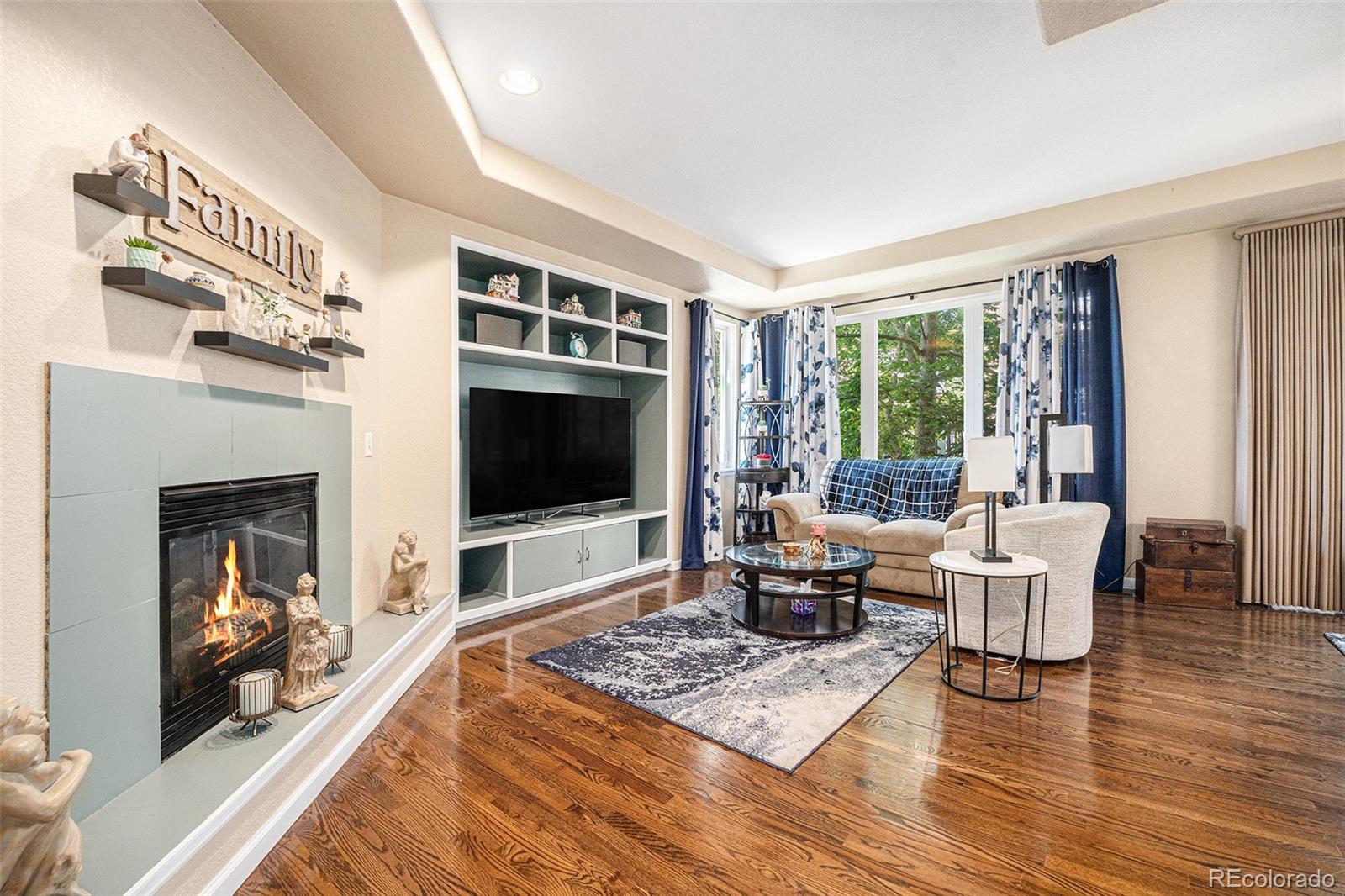 MLS Image #2 for 12051 e lake circle,greenwood village, Colorado