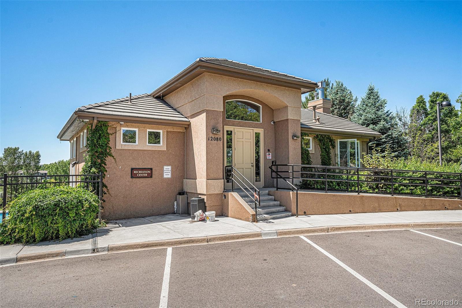 MLS Image #40 for 12051 e lake circle,greenwood village, Colorado