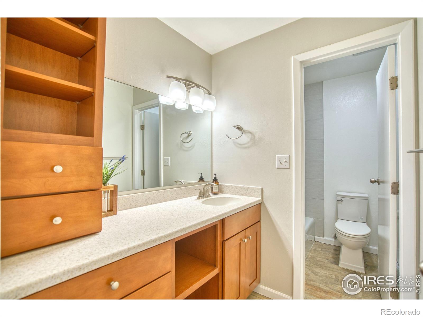MLS Image #11 for 801 e drake road,fort collins, Colorado