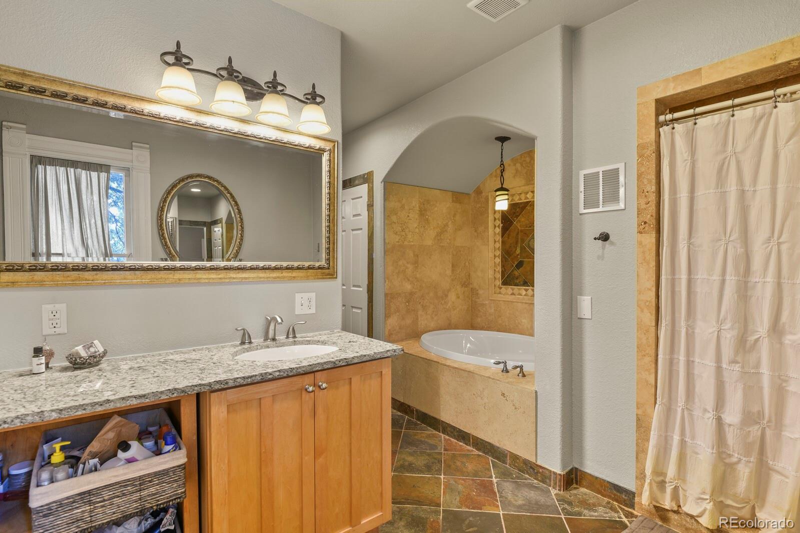 MLS Image #21 for 1160  york street,denver, Colorado