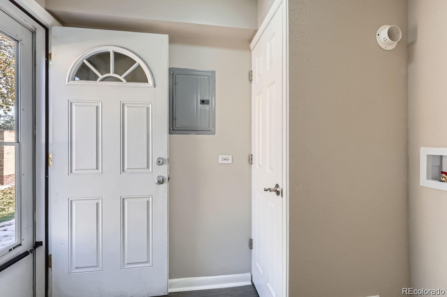 MLS Image #7 for 384 s decatur street,denver, Colorado