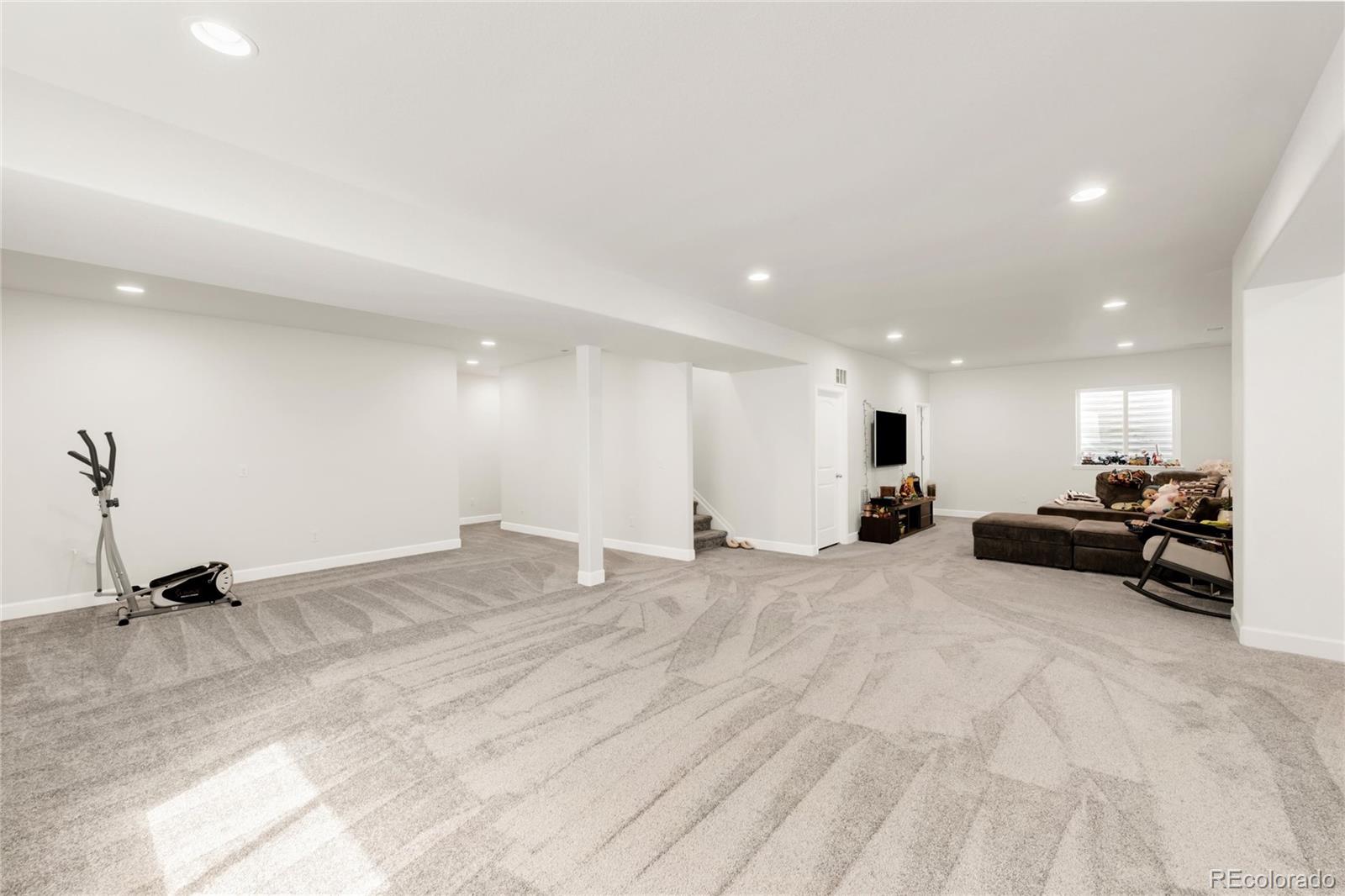 MLS Image #22 for 27986 e frost place,aurora, Colorado