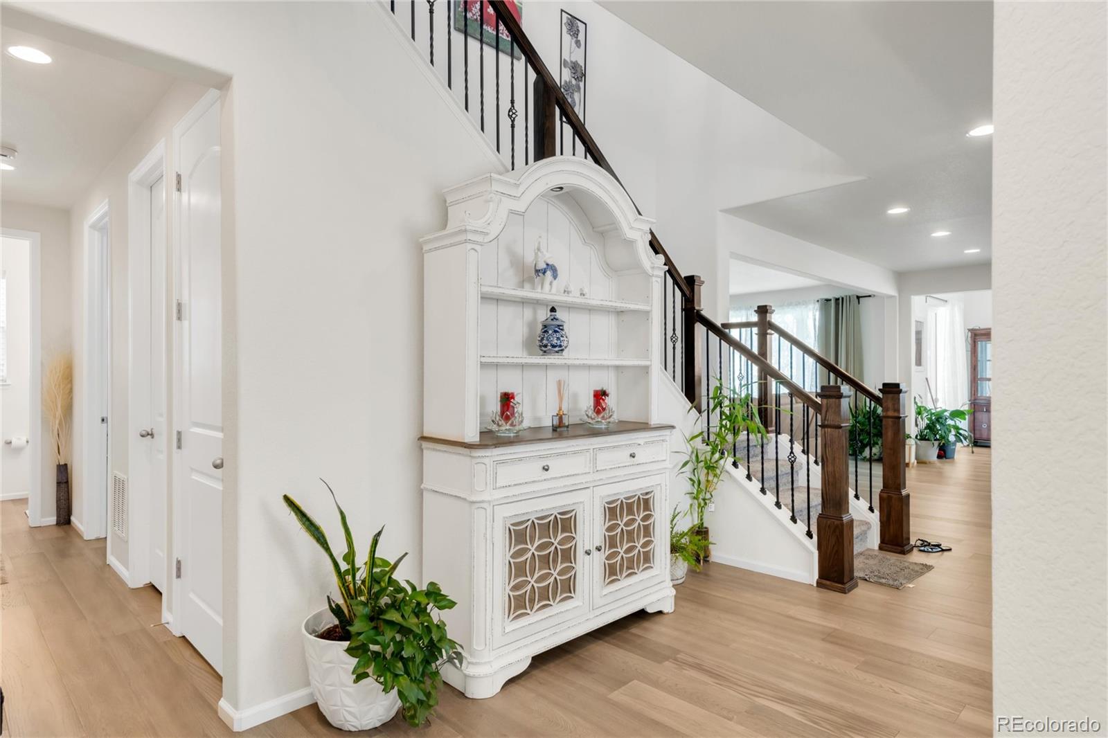 MLS Image #4 for 27986 e frost place,aurora, Colorado