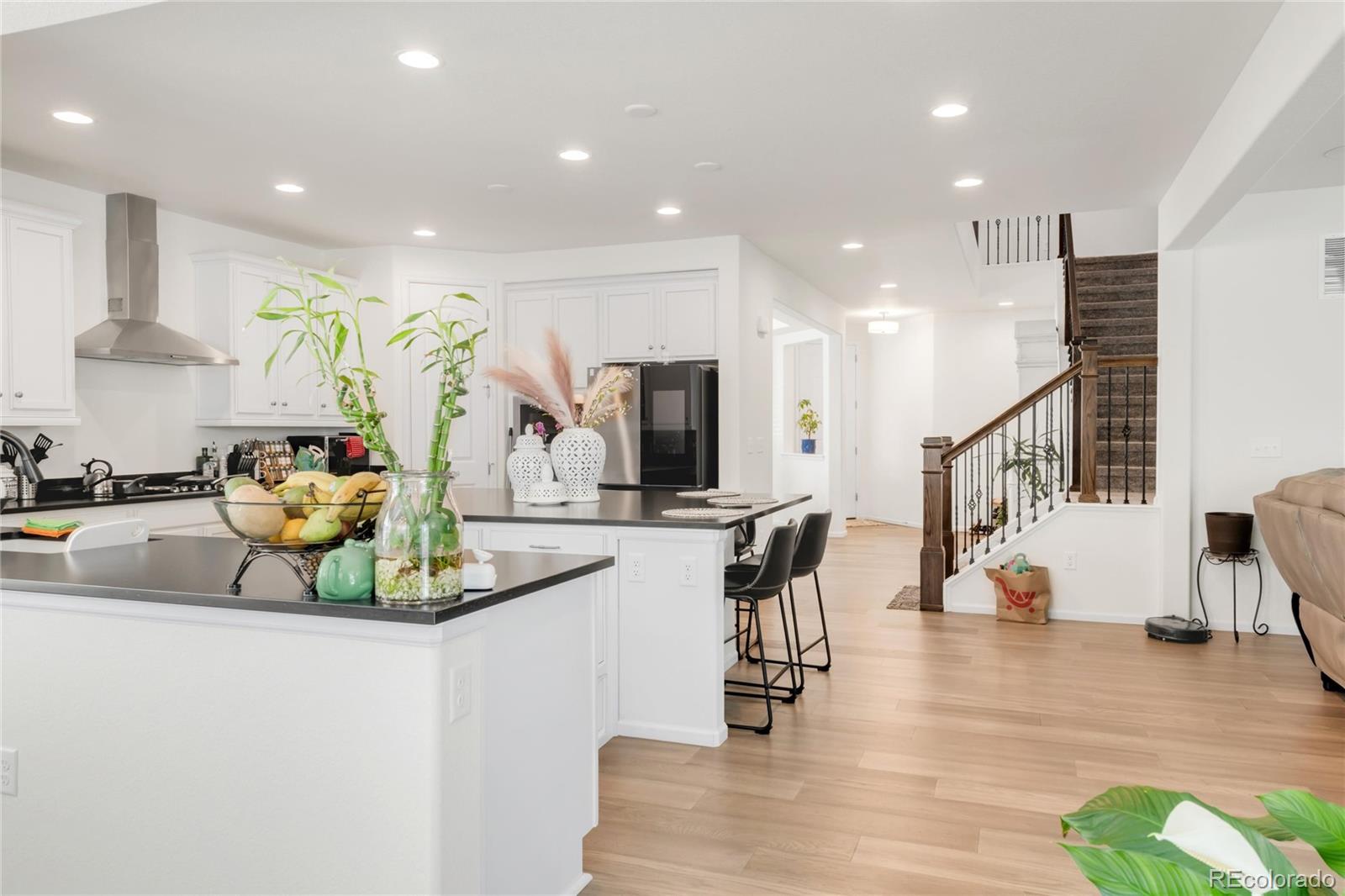 MLS Image #7 for 27986 e frost place,aurora, Colorado