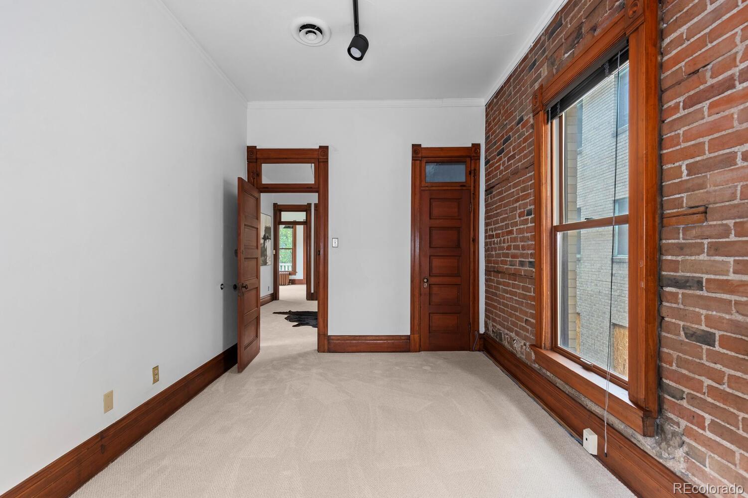 MLS Image #20 for 1650 n pennsylvania street,denver, Colorado