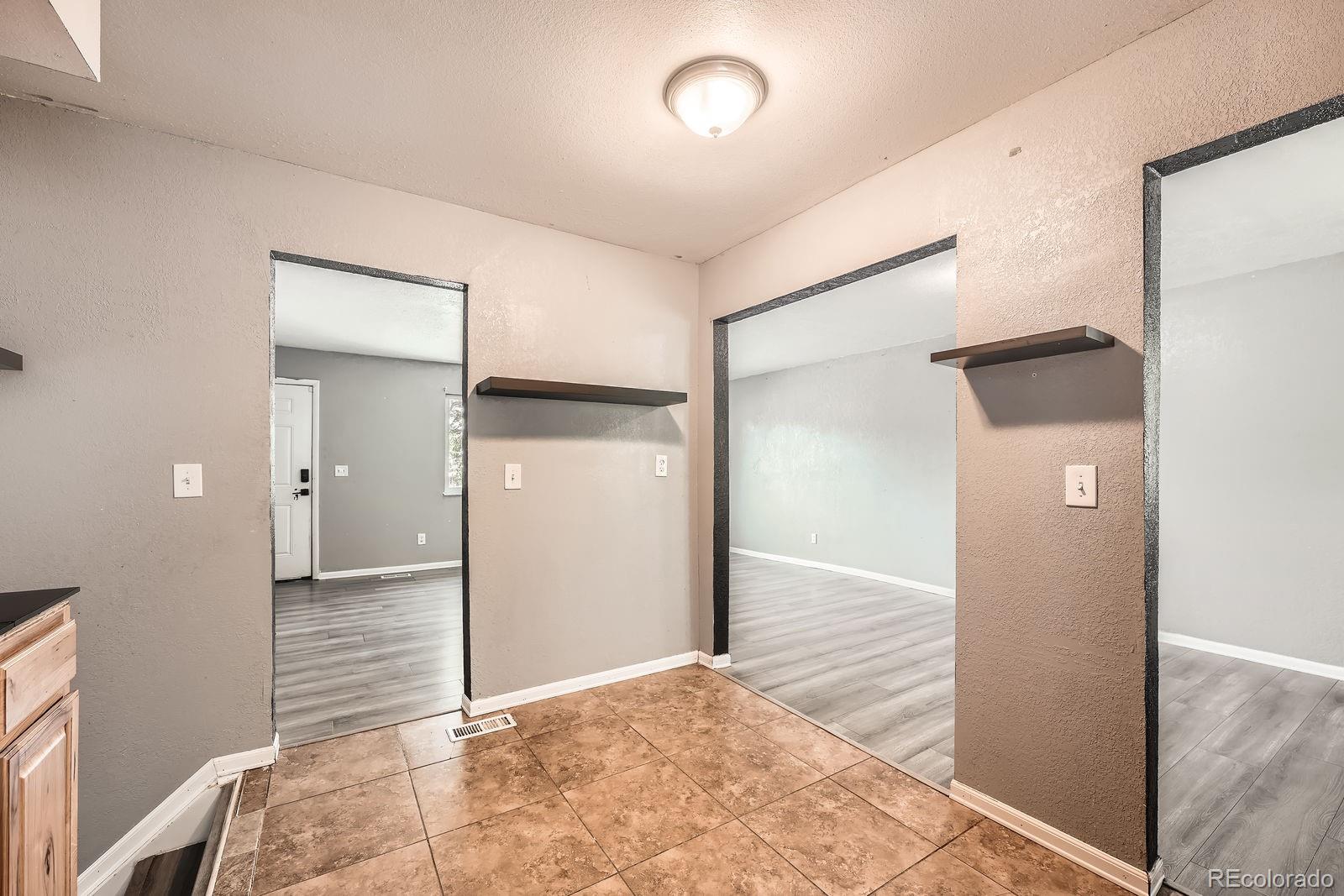 MLS Image #10 for 16623 e asbury place,aurora, Colorado