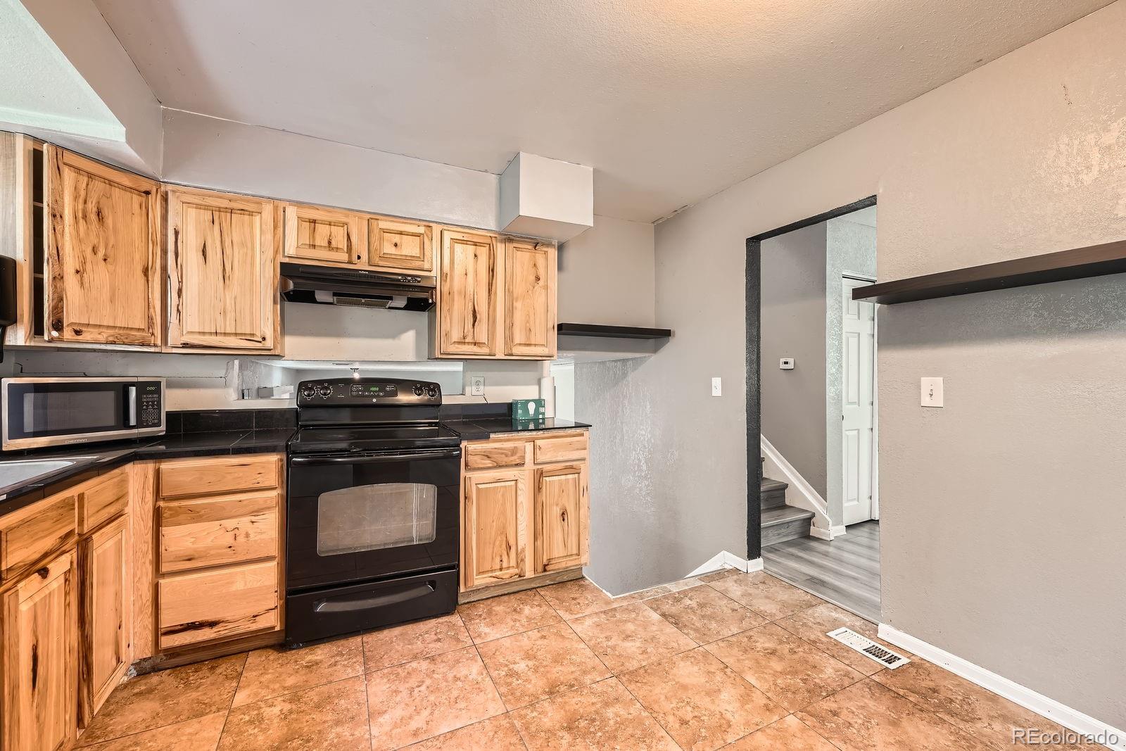 MLS Image #9 for 16623 e asbury place,aurora, Colorado