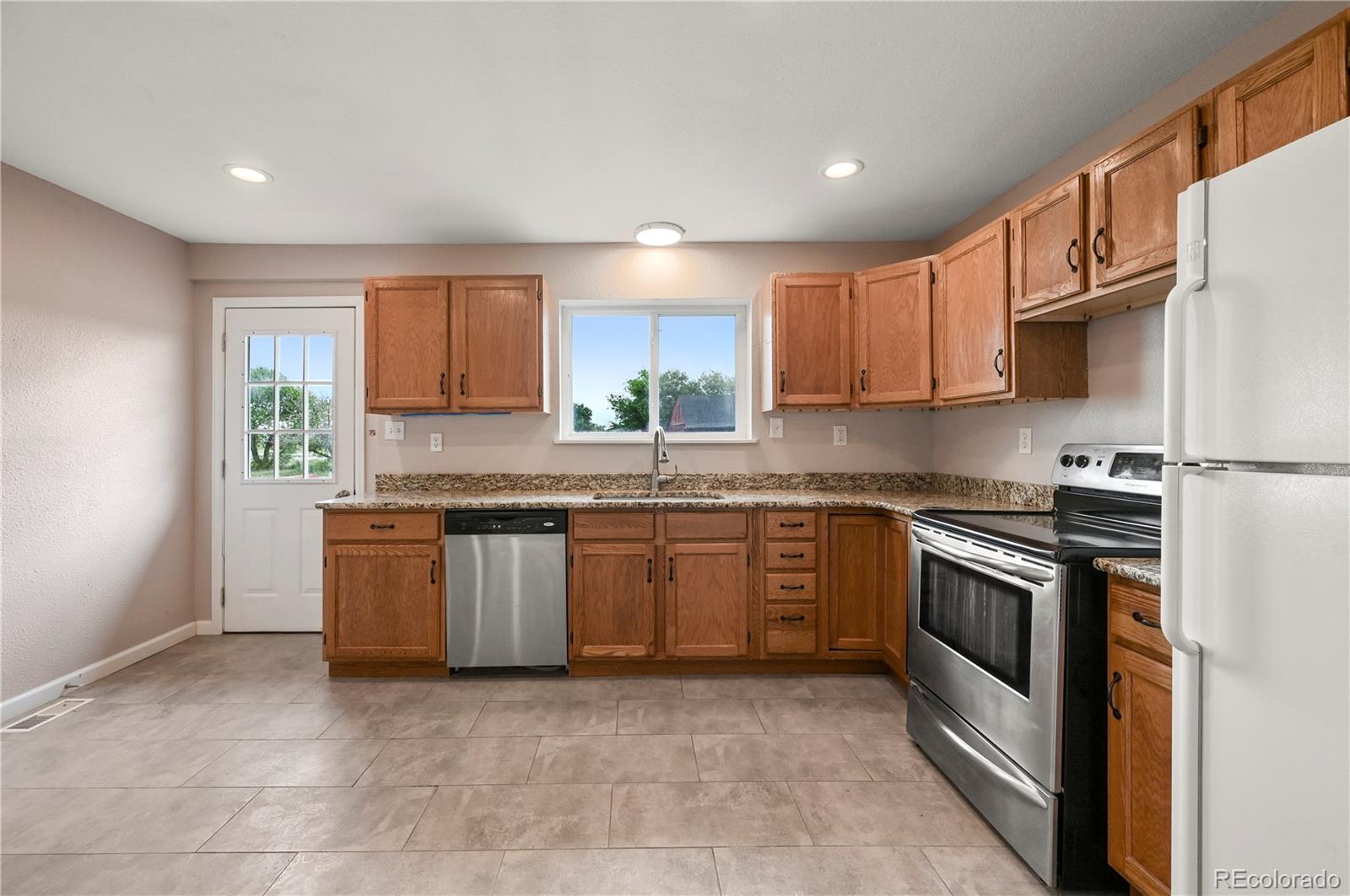 MLS Image #28 for 5520  coyote lane,peyton, Colorado