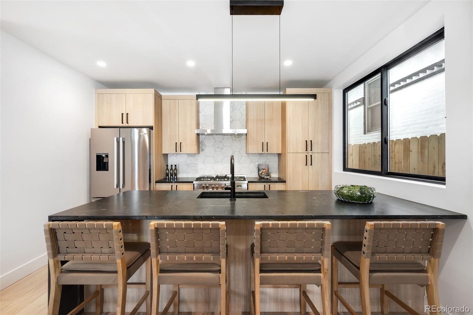 MLS Image #10 for 17 s pennsylvania street,denver, Colorado