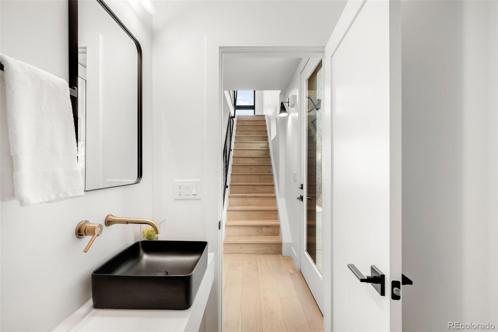 MLS Image #12 for 17 s pennsylvania street,denver, Colorado