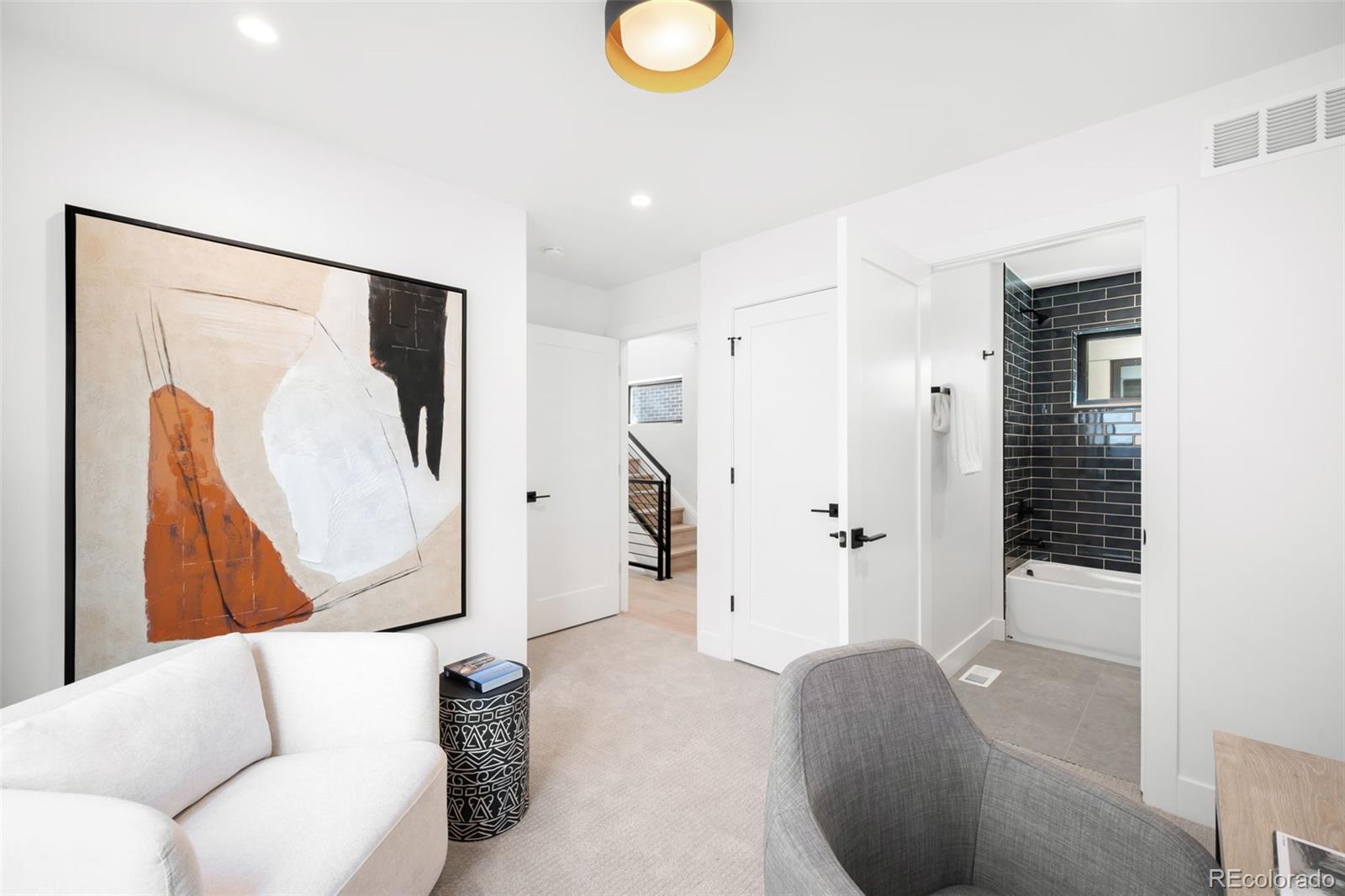 MLS Image #18 for 17 s pennsylvania street,denver, Colorado