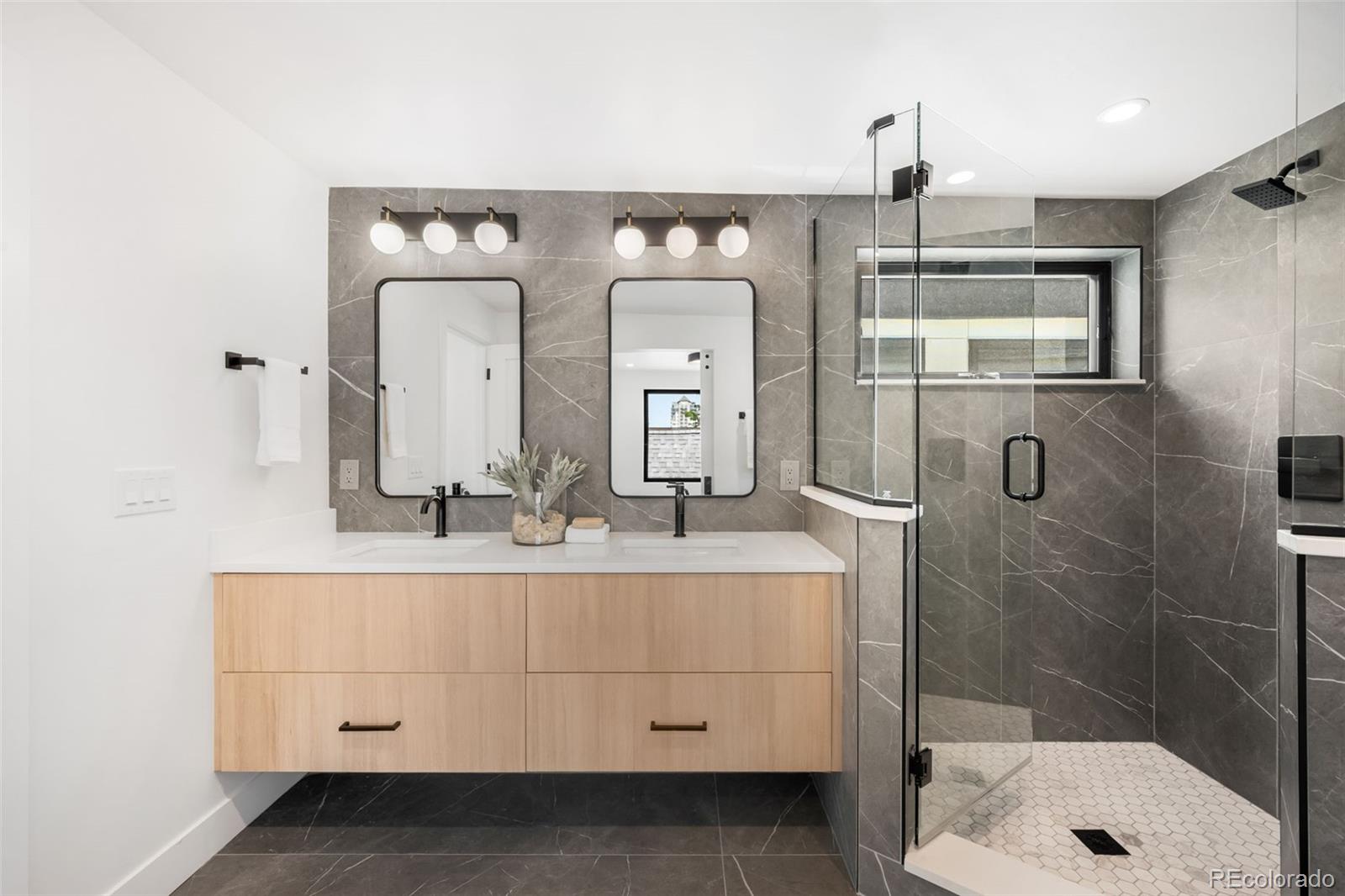 MLS Image #27 for 17 s pennsylvania street,denver, Colorado