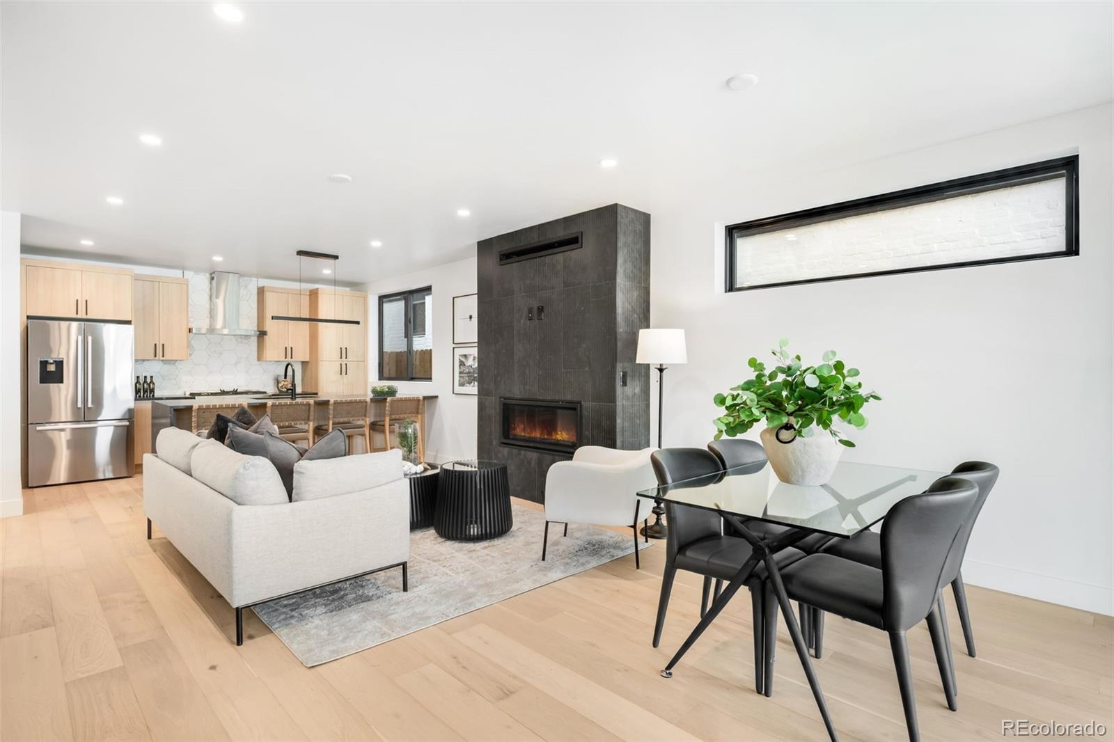 MLS Image #3 for 17 s pennsylvania street,denver, Colorado