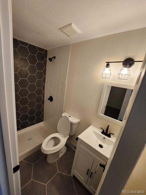MLS Image #6 for 2510  kenton ,aurora, Colorado