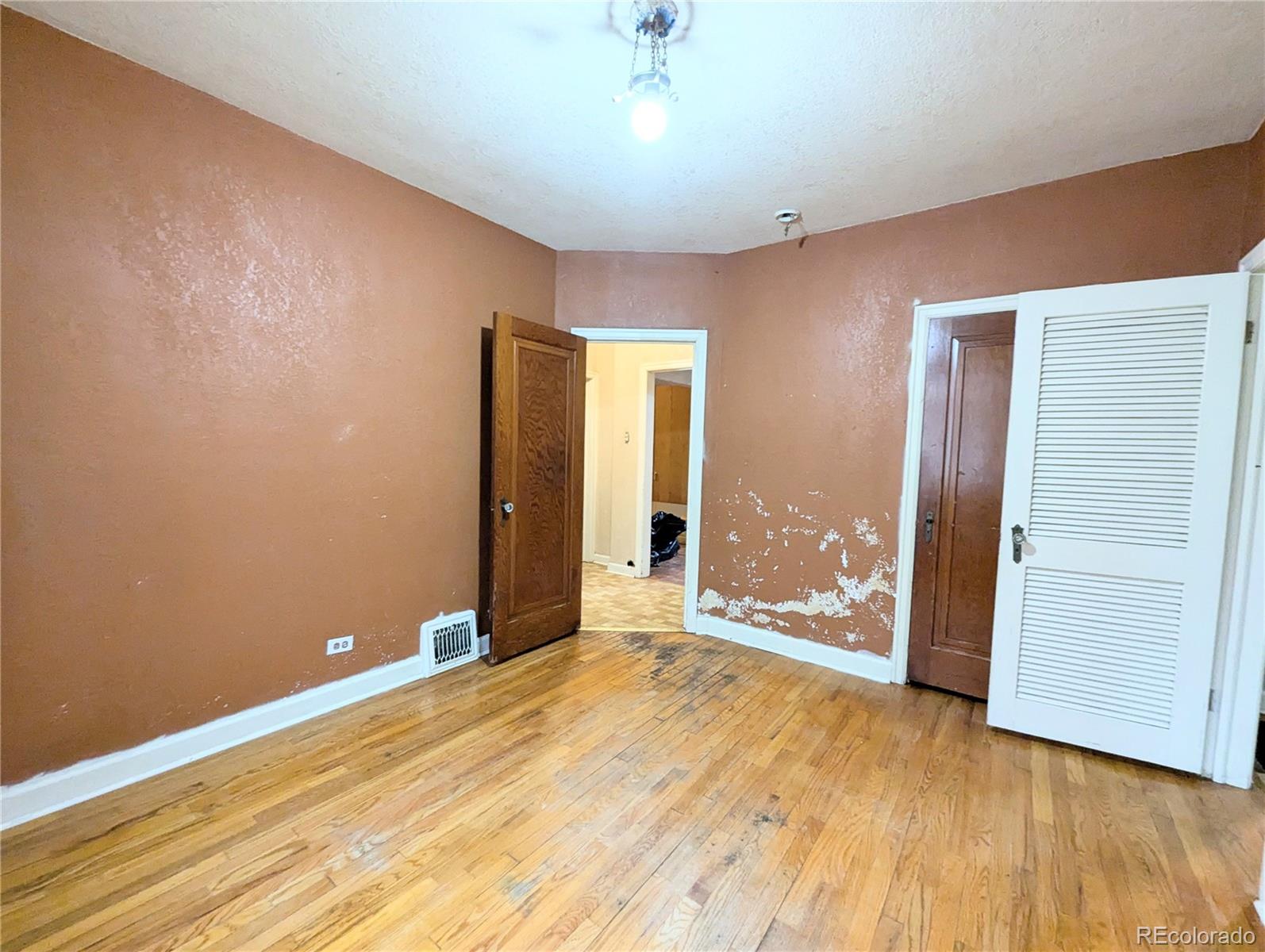 MLS Image #16 for 2710  stuart street,denver, Colorado