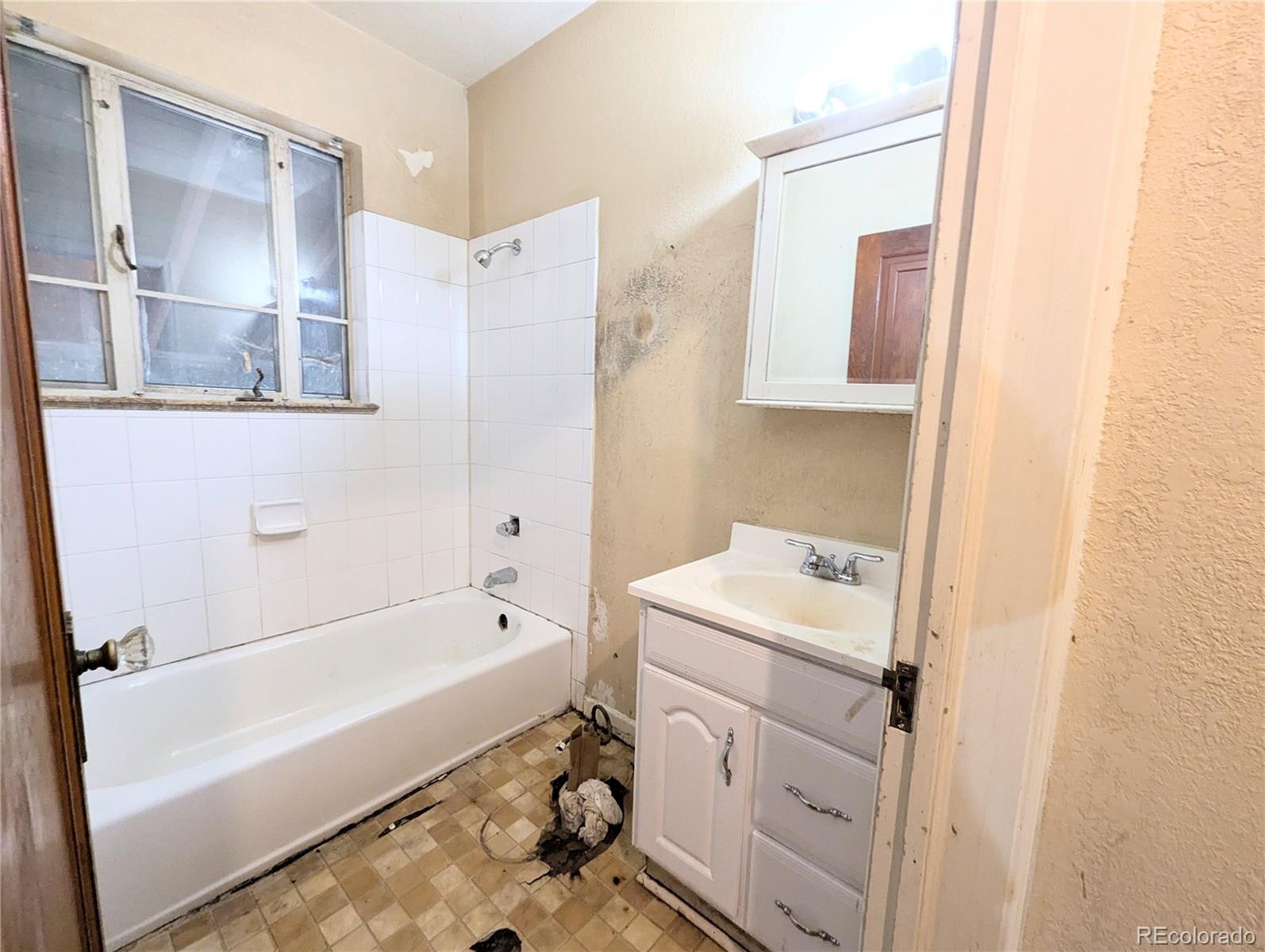MLS Image #21 for 2710  stuart street,denver, Colorado