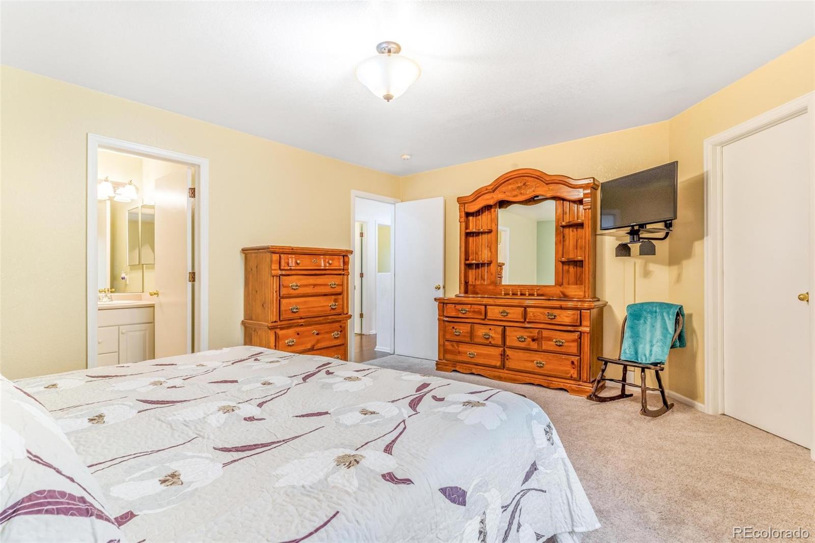 MLS Image #12 for 5320 e 100th drive,thornton, Colorado