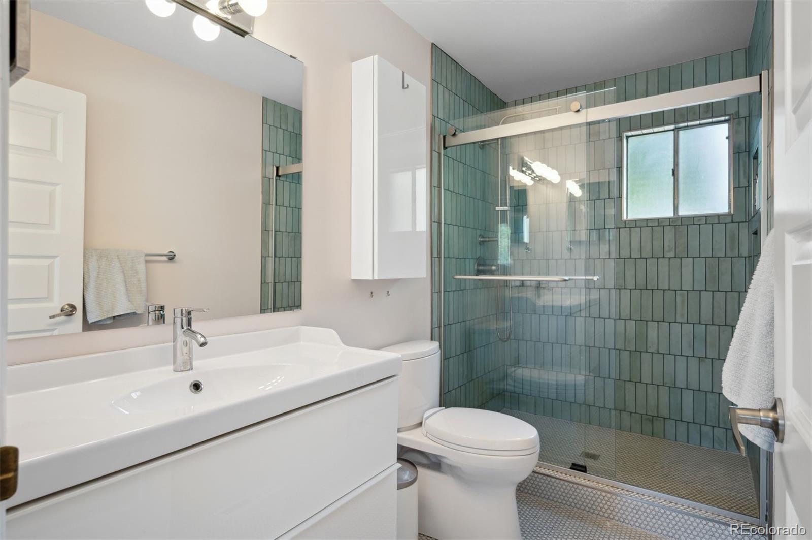 MLS Image #7 for 6705 e jewell avenue,denver, Colorado