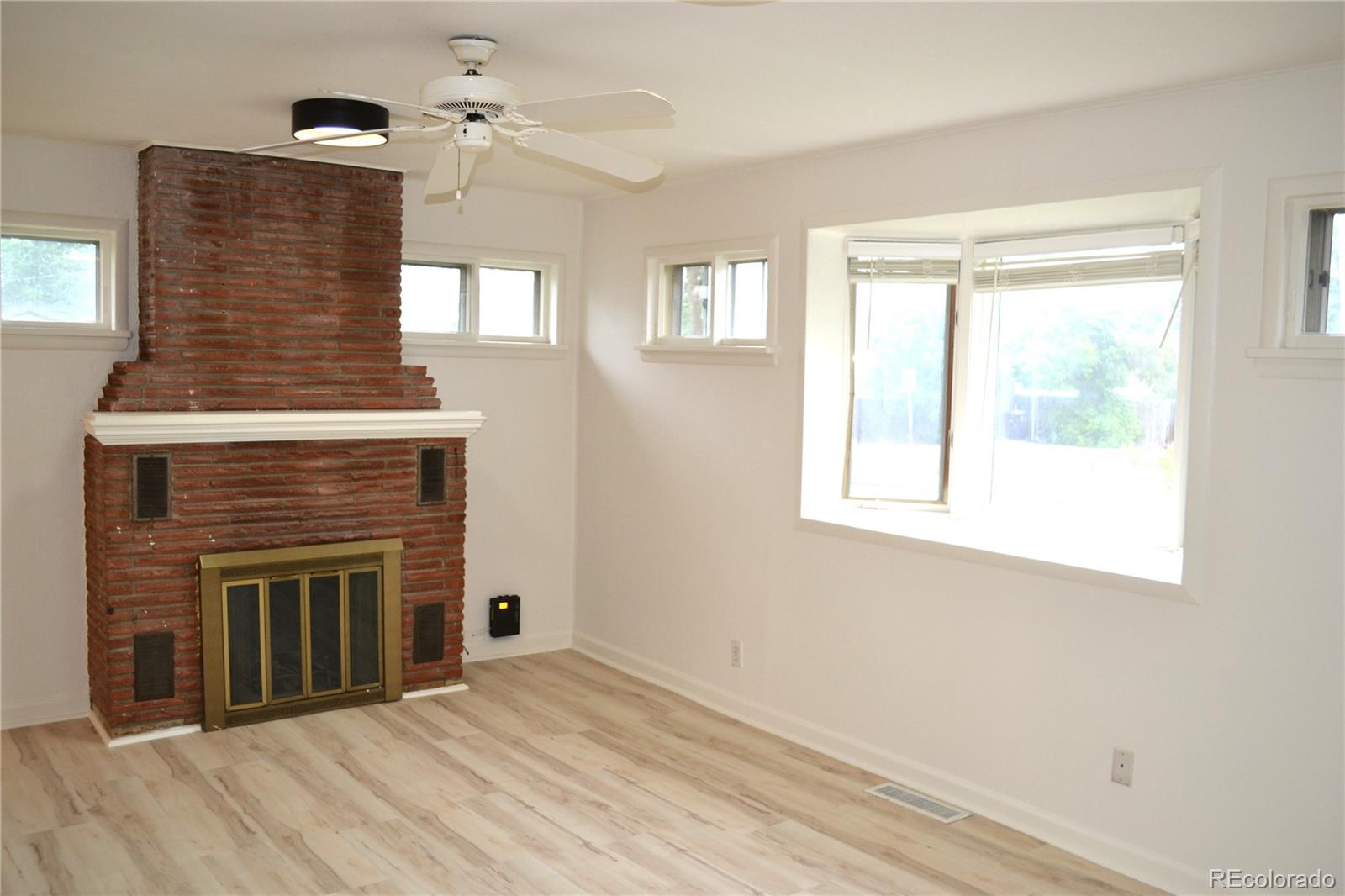 MLS Image #6 for 1300  spruce street,denver, Colorado