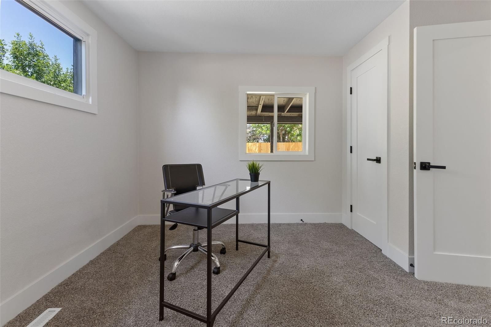 MLS Image #17 for 1670 s quieto court,denver, Colorado