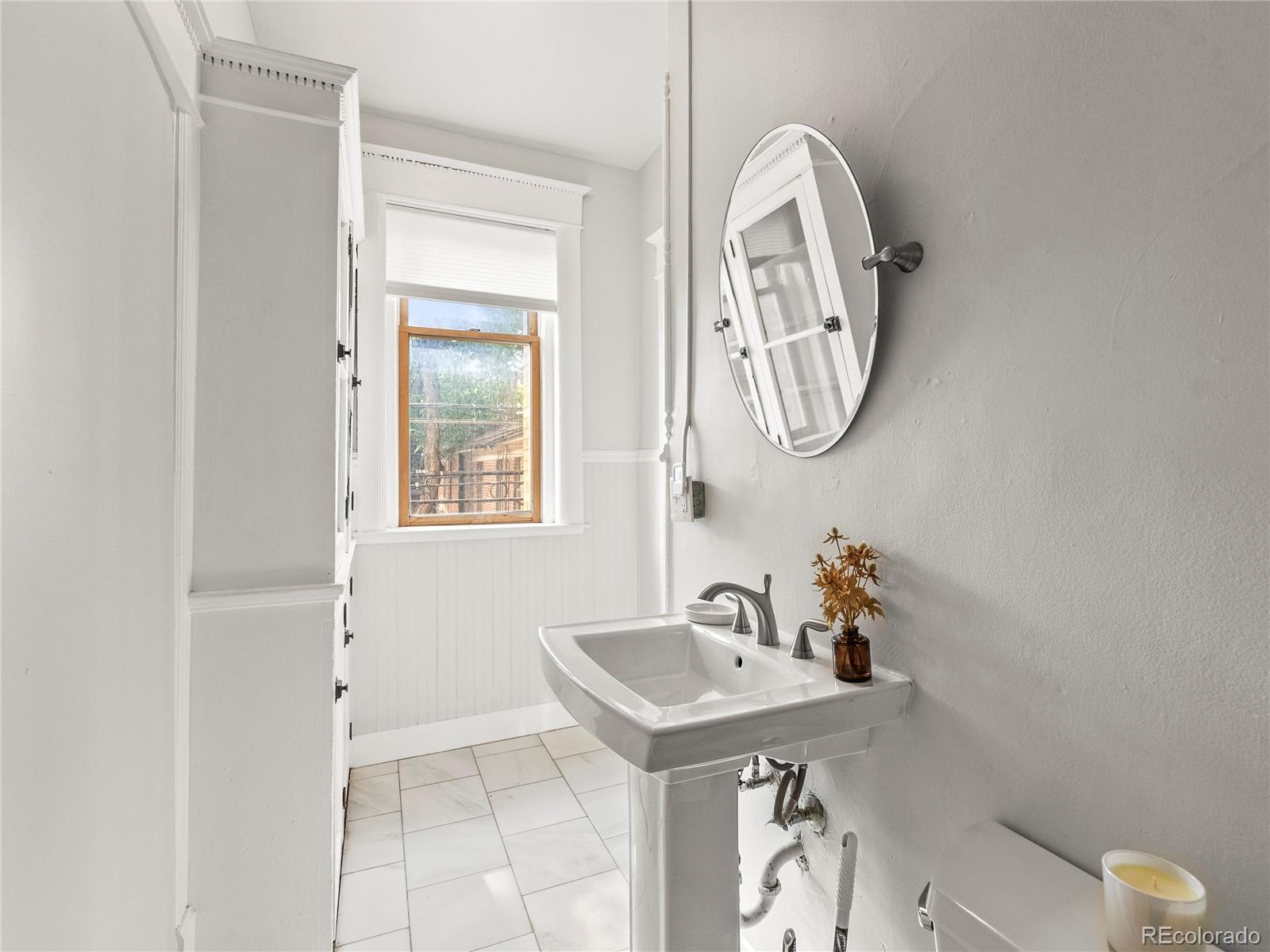 MLS Image #18 for 2124 e 17th avenue,denver, Colorado