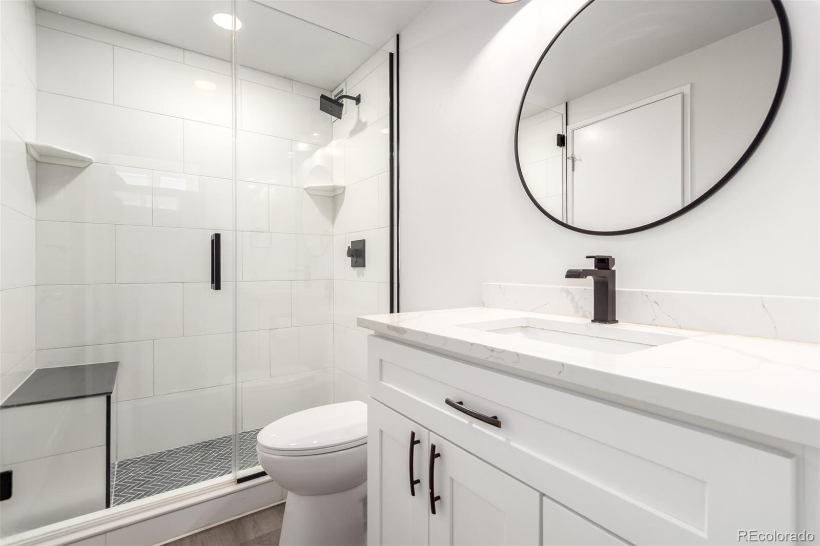 MLS Image #14 for 720  16th street,denver, Colorado