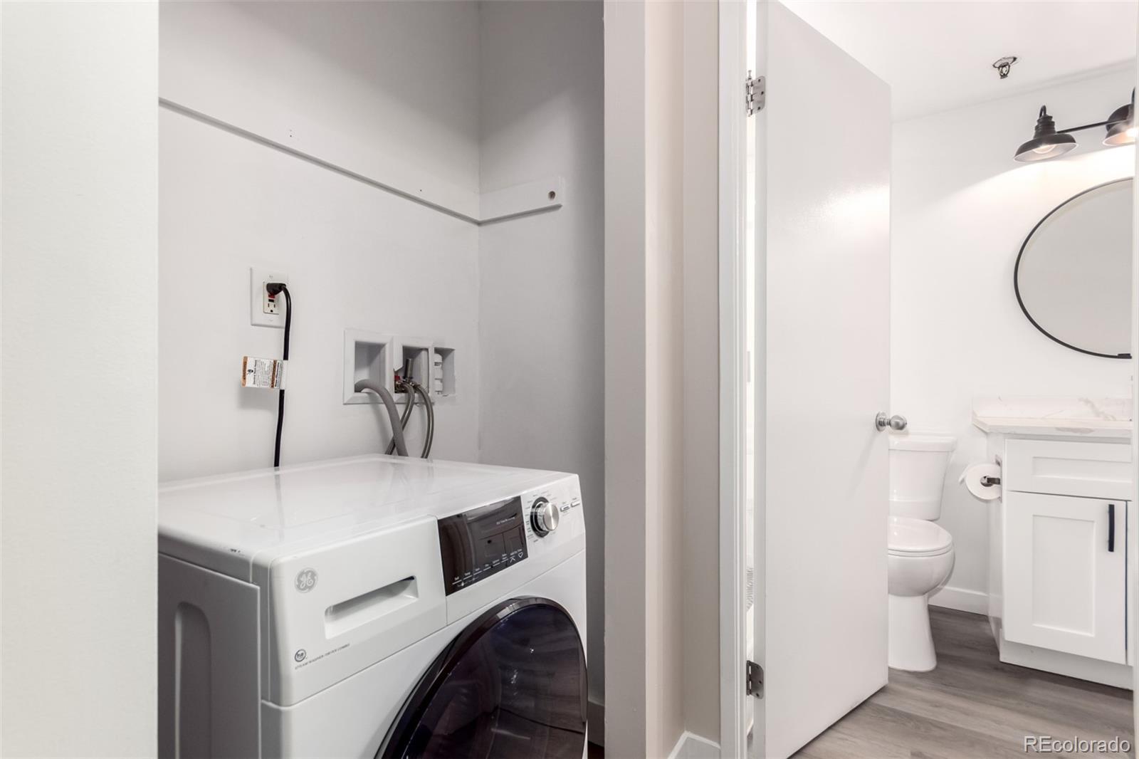 MLS Image #19 for 720  16th street,denver, Colorado
