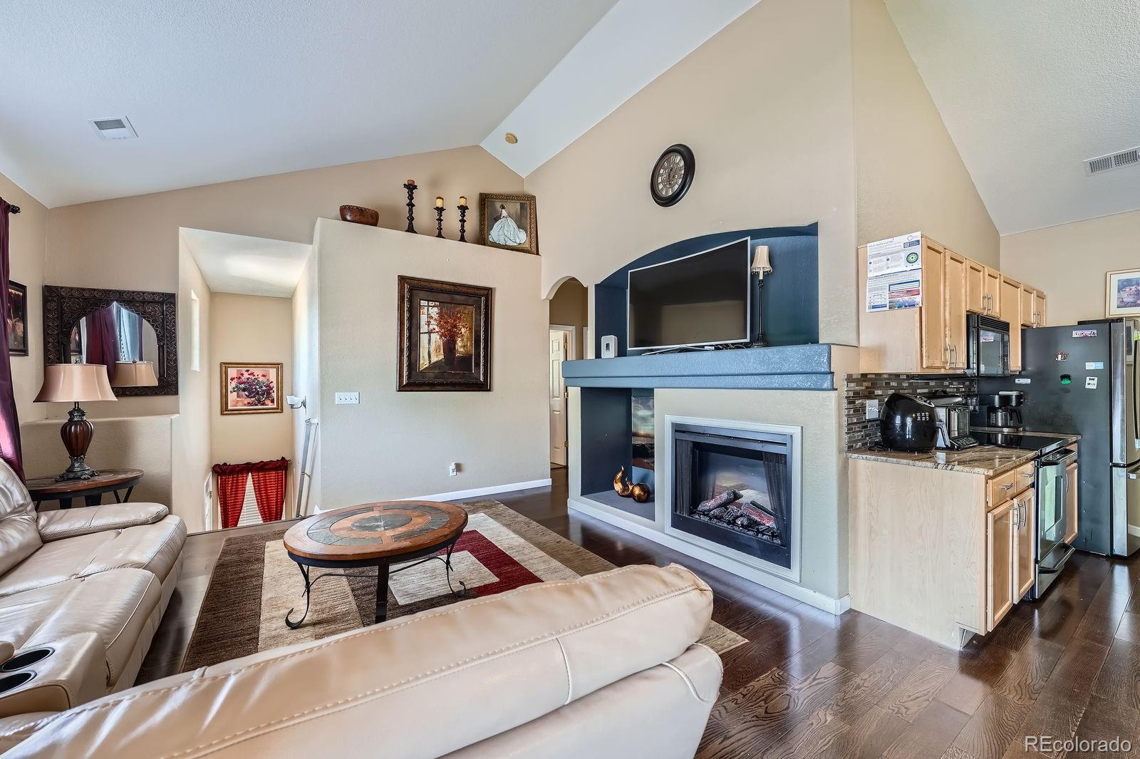 MLS Image #6 for 22560 e ontario drive,aurora, Colorado