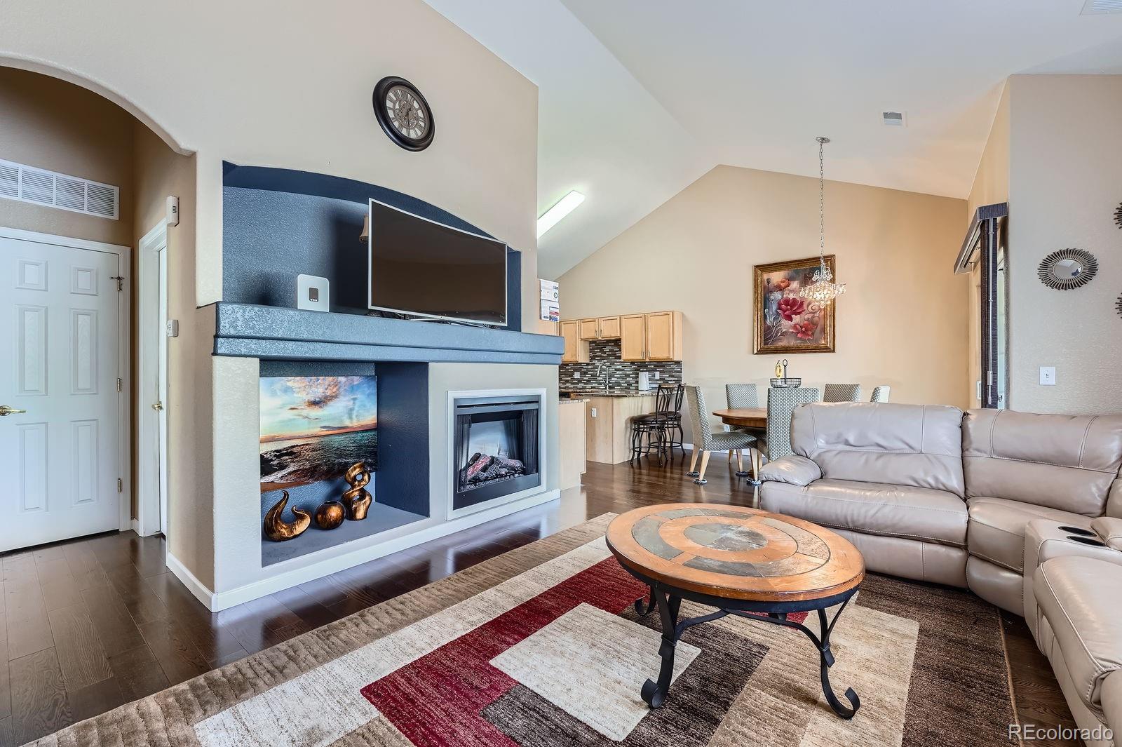 MLS Image #7 for 22560 e ontario drive,aurora, Colorado