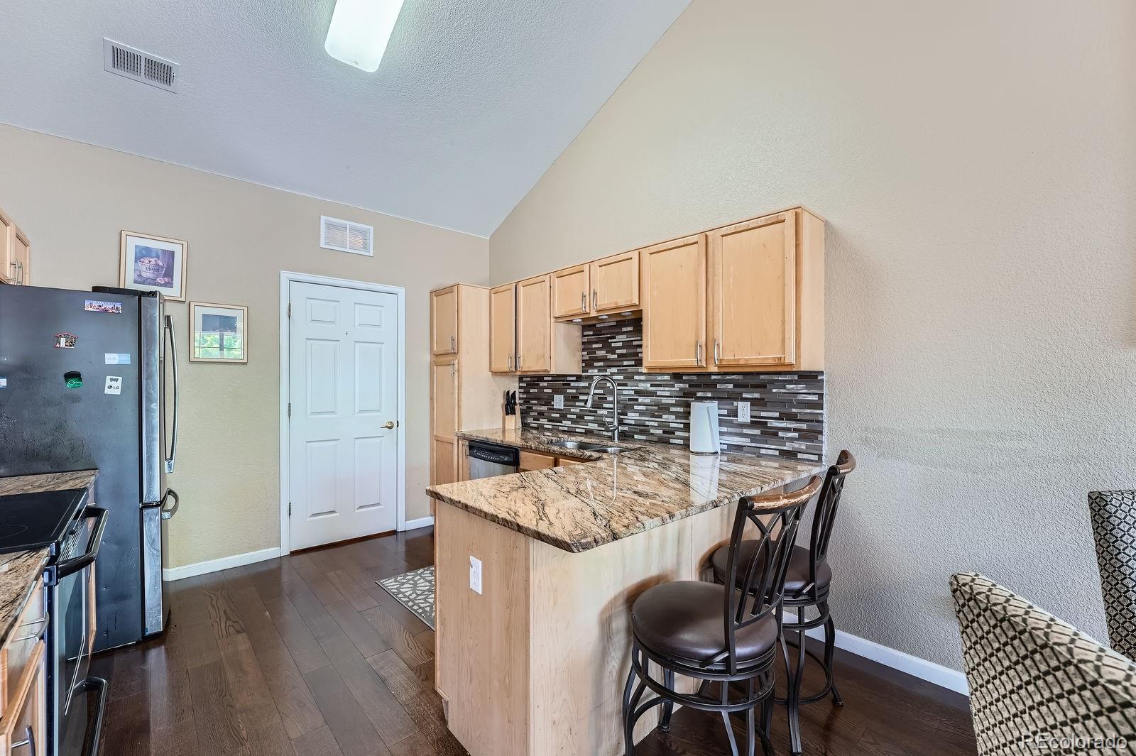 MLS Image #8 for 22560 e ontario drive,aurora, Colorado