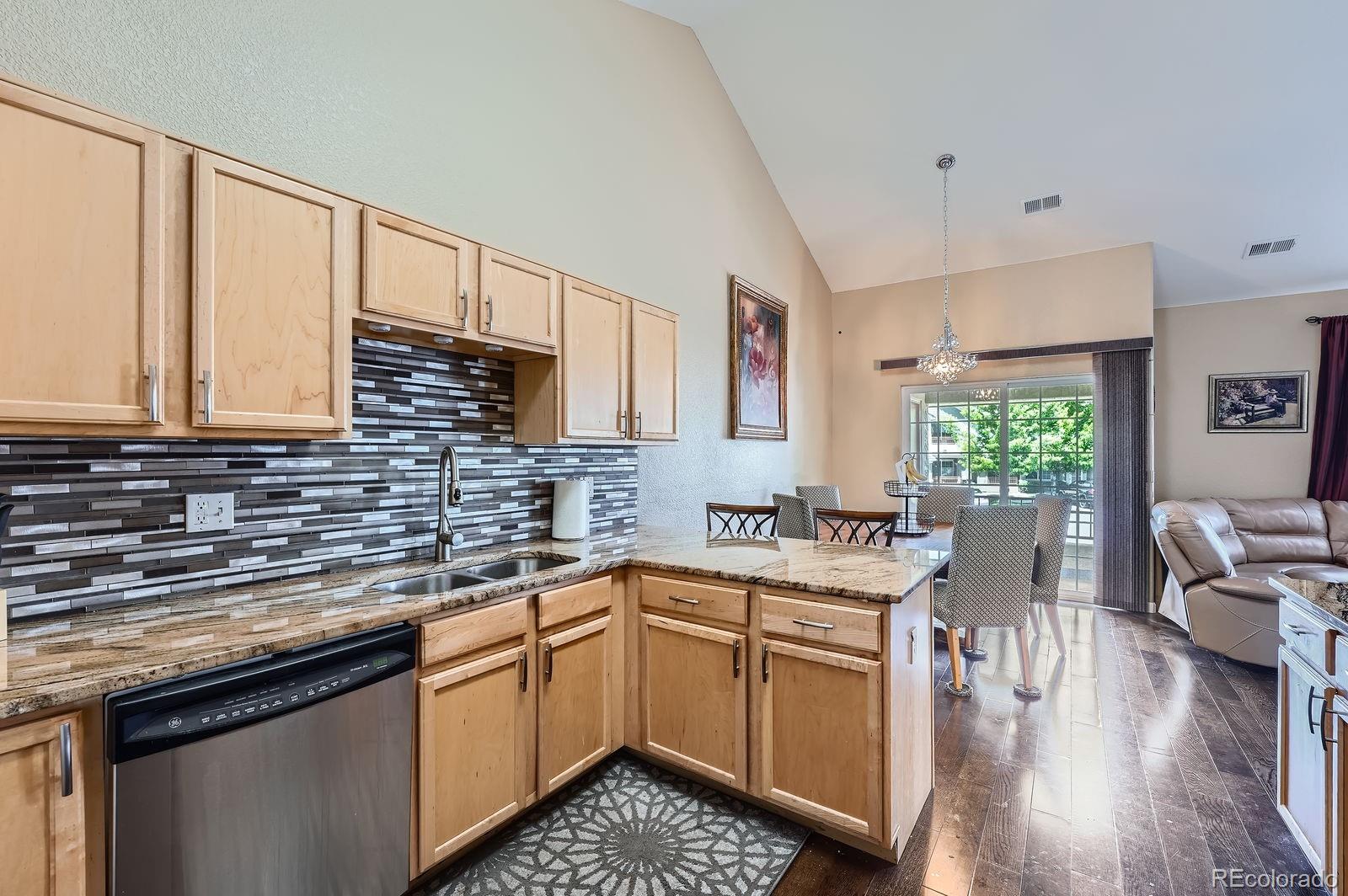 MLS Image #9 for 22560 e ontario drive,aurora, Colorado