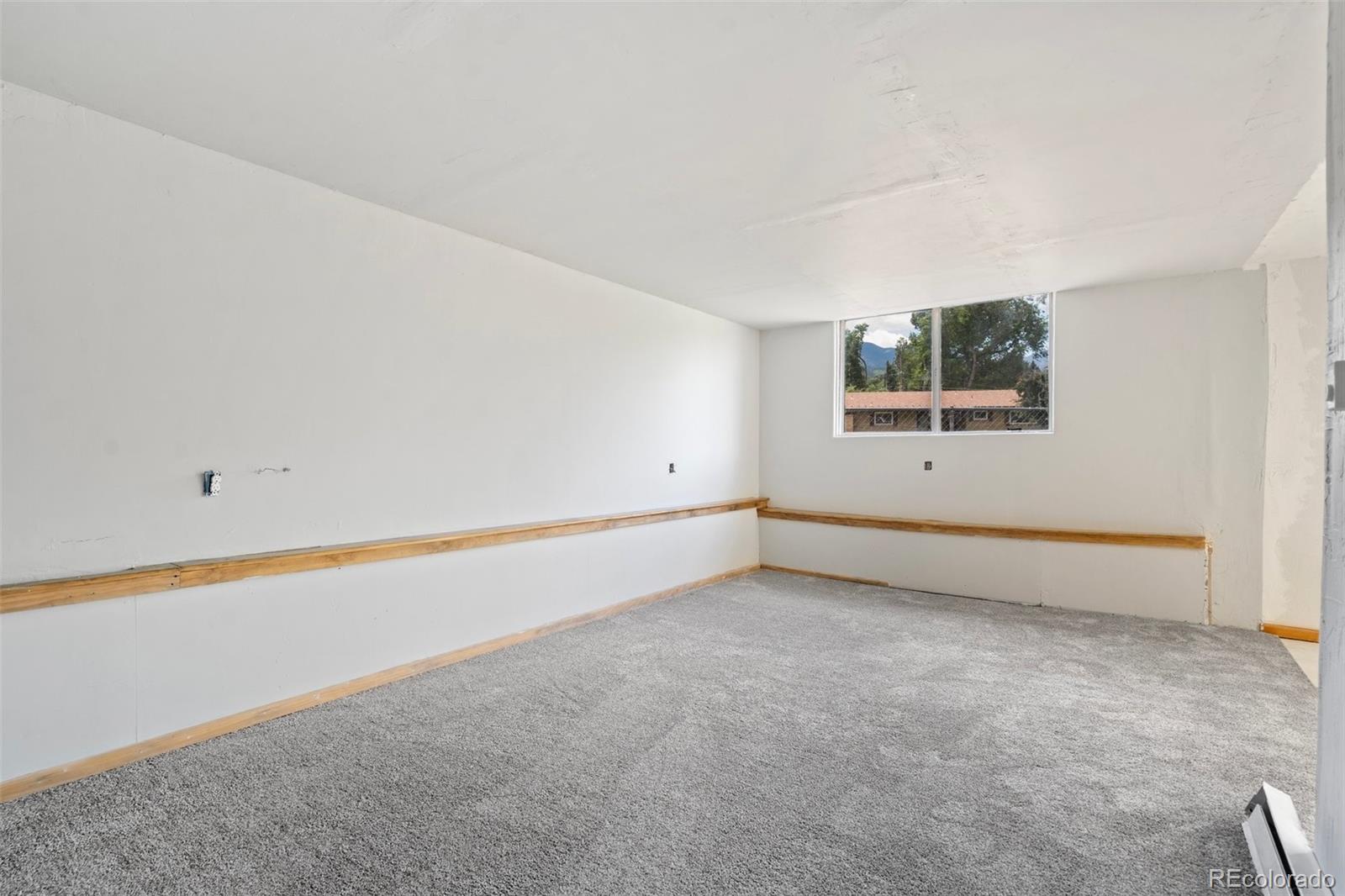 MLS Image #7 for 915  skyway boulevard,colorado springs, Colorado