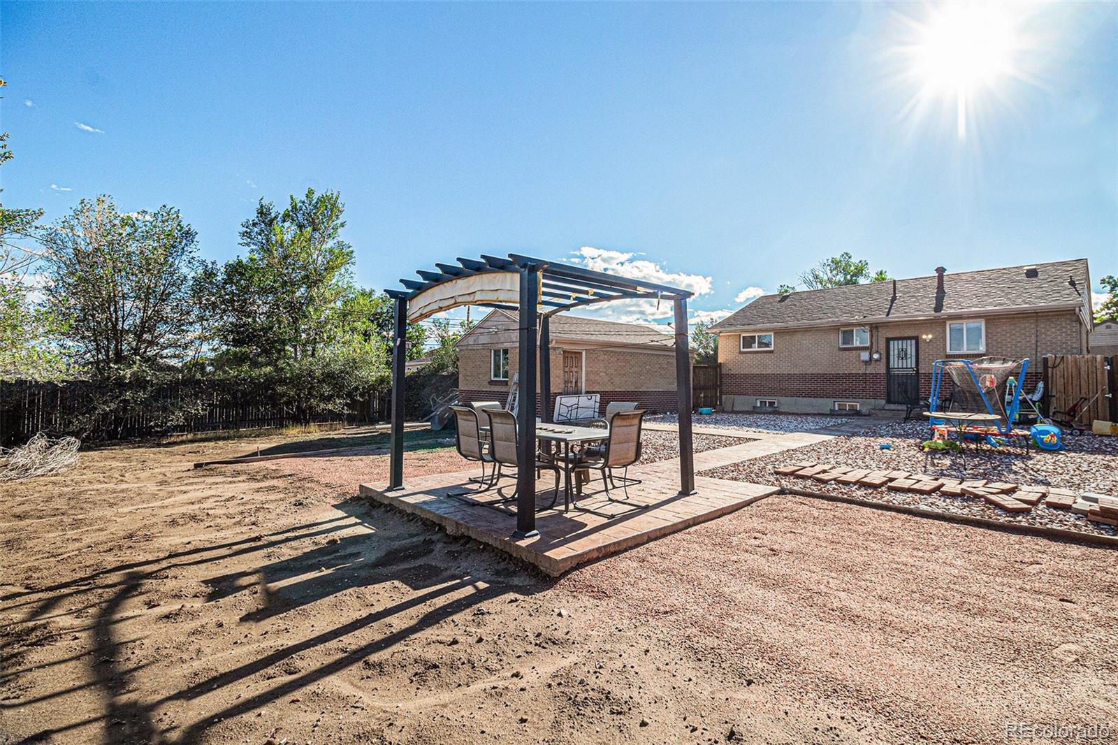 MLS Image #16 for 7066  jennie drive,denver, Colorado