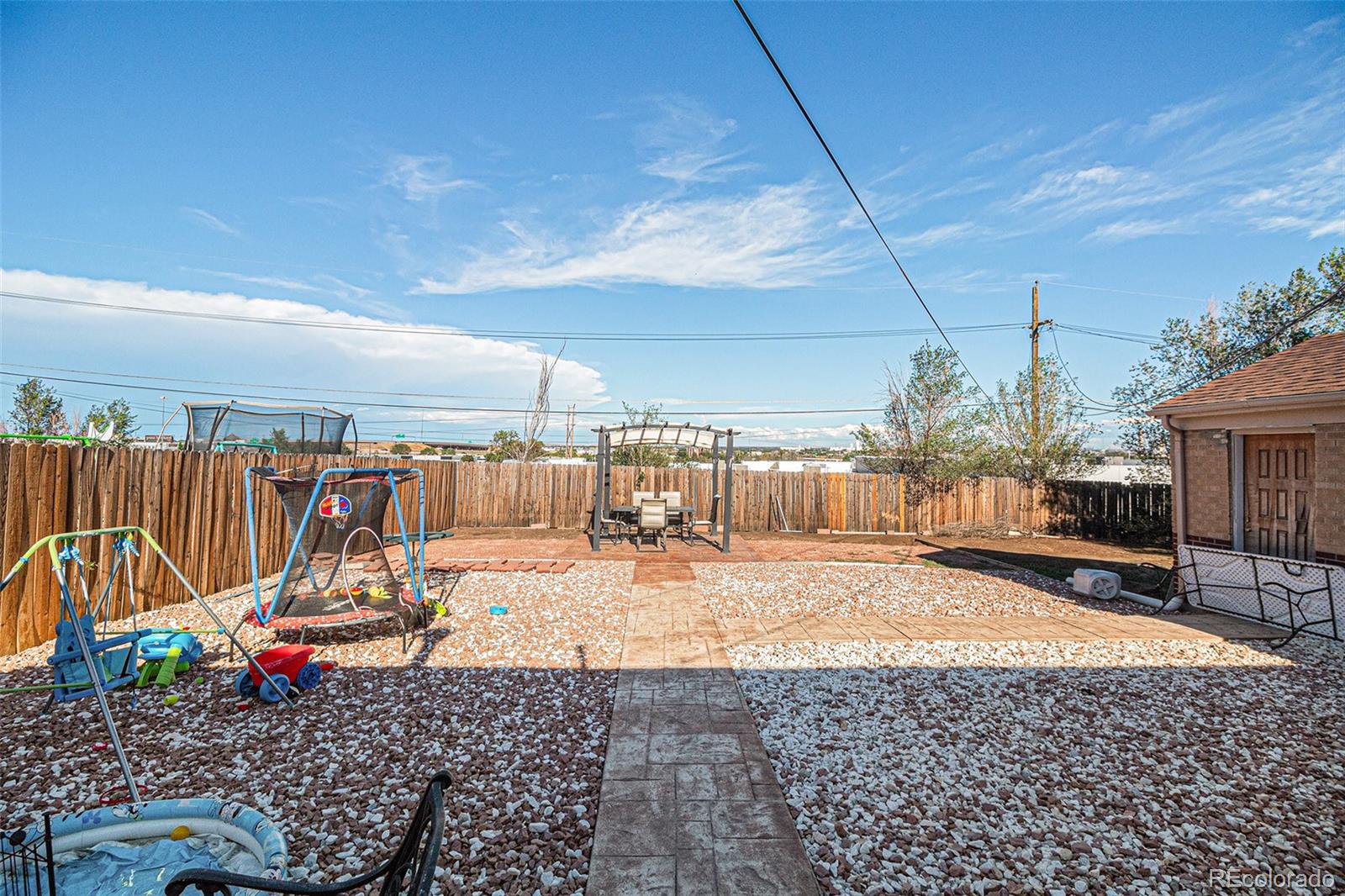 MLS Image #20 for 7066  jennie drive,denver, Colorado