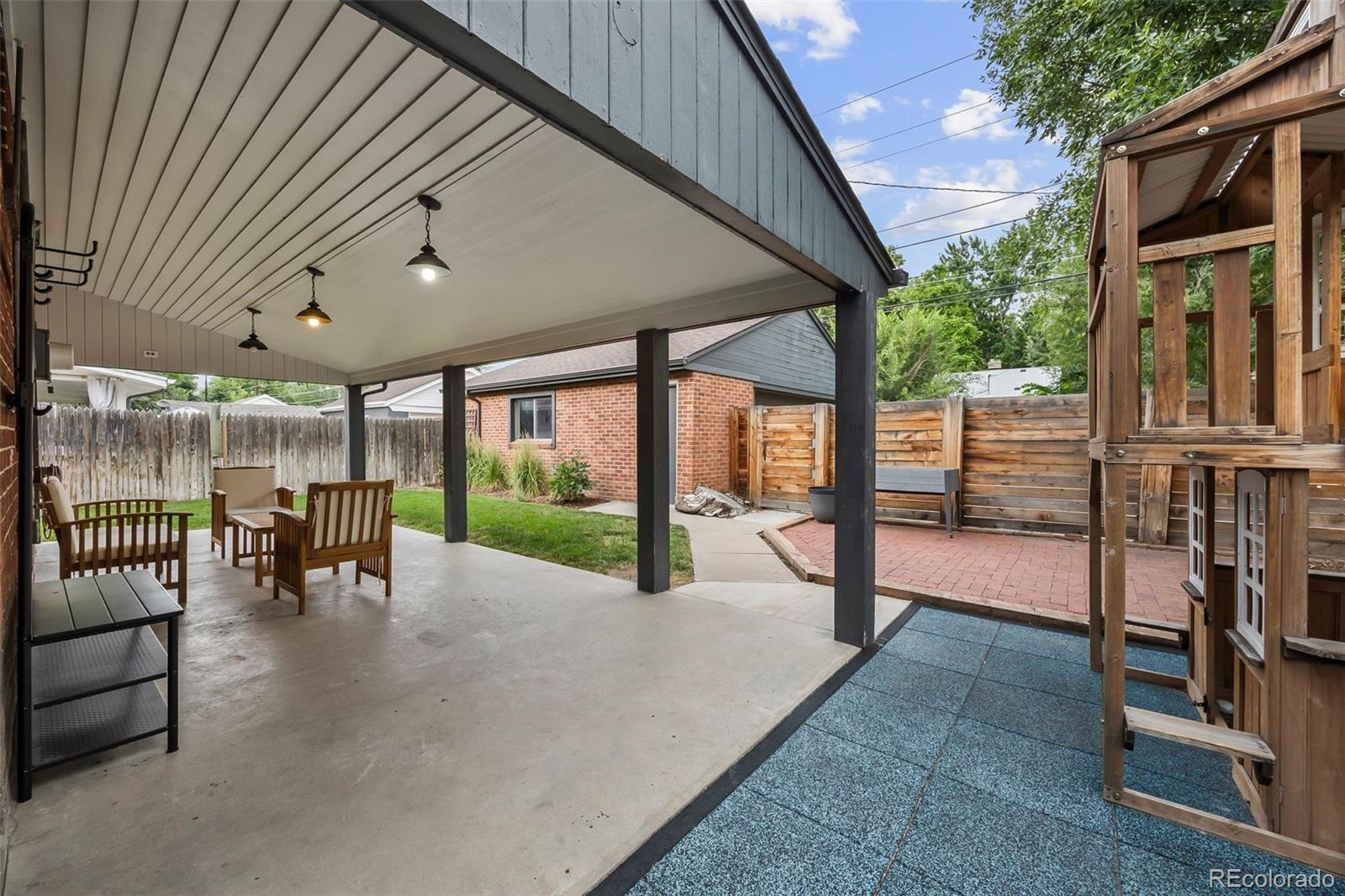 MLS Image #32 for 1378 s university boulevard,denver, Colorado