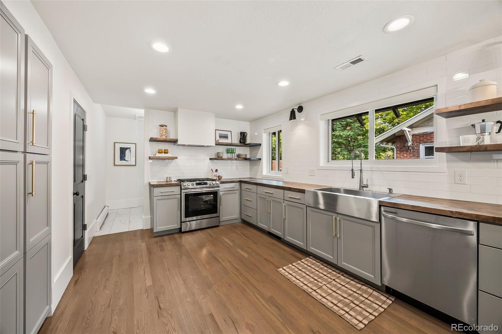 MLS Image #7 for 1378 s university boulevard,denver, Colorado