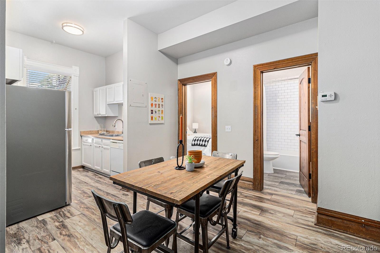 MLS Image #7 for 813 e 14th avenue,denver, Colorado
