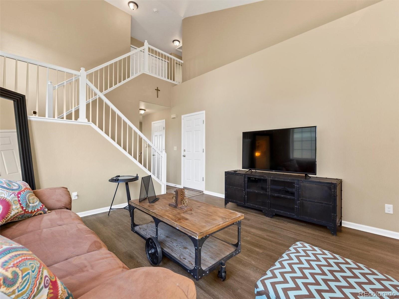 MLS Image #5 for 18554 e vassar drive,aurora, Colorado