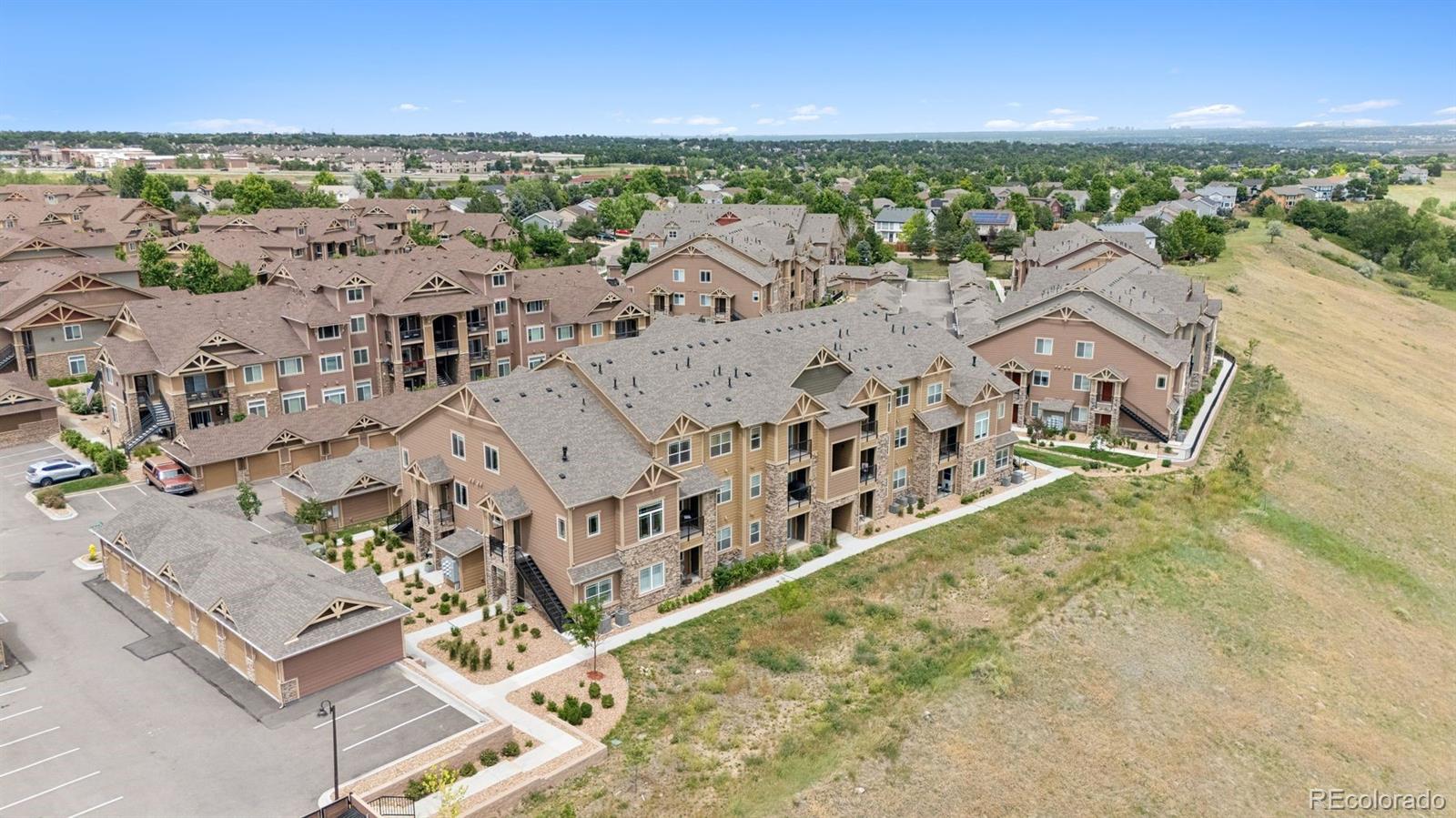MLS Image #4 for 10062 w victoria place,littleton, Colorado