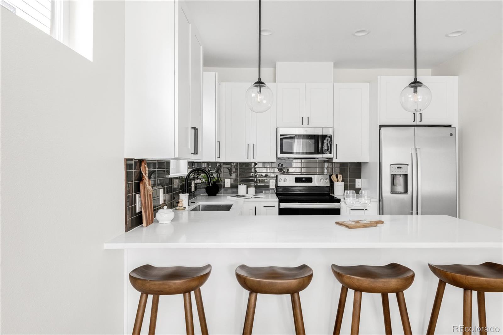 MLS Image #7 for 3955 w 13th avenue,denver, Colorado